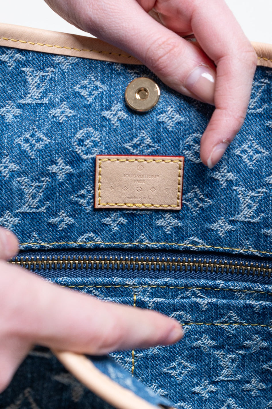 Denim CarryAll MM Bag