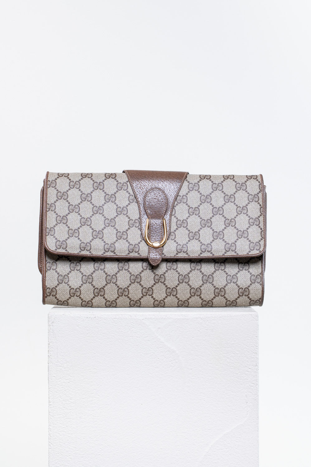 Vintage GG Monogram Supreme Crossbody Bag