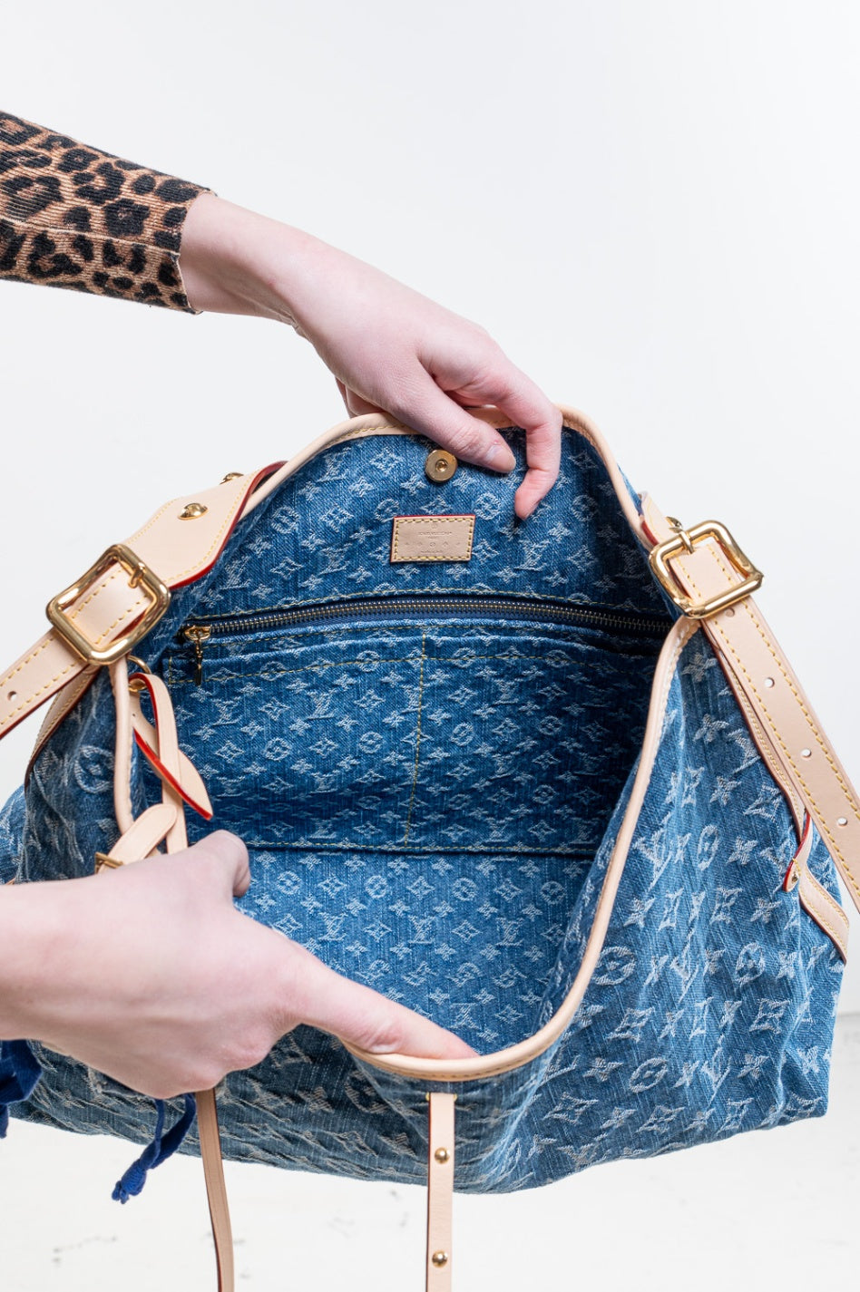 Denim CarryAll MM Bag