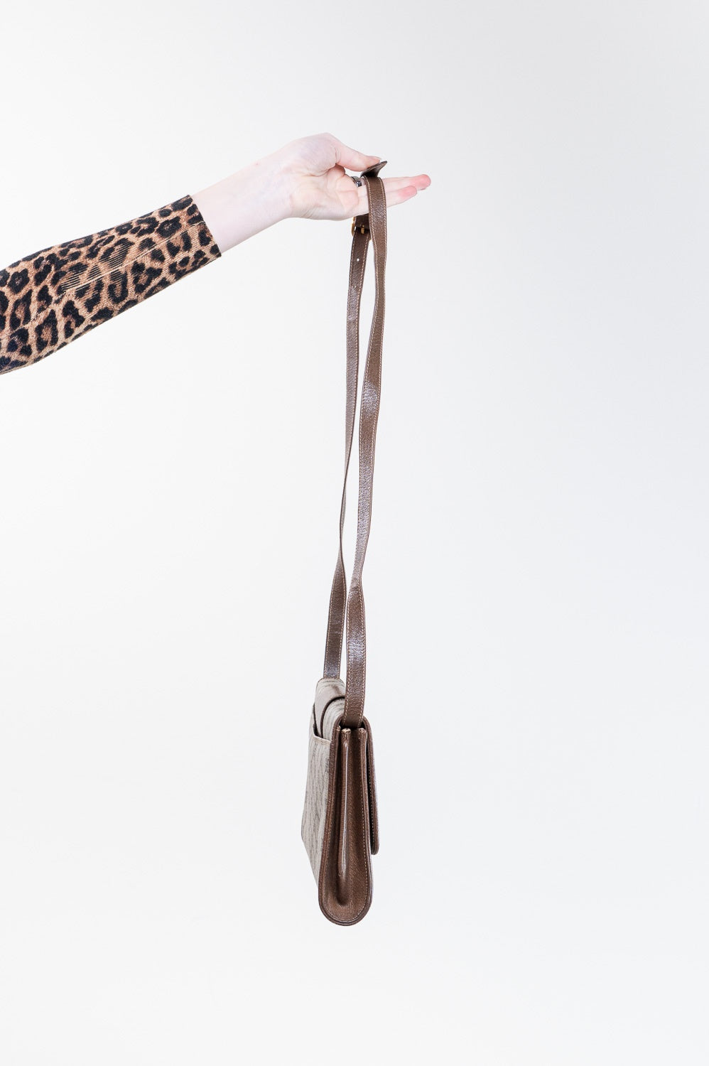 Vintage GG Monogram Supreme Crossbody Bag