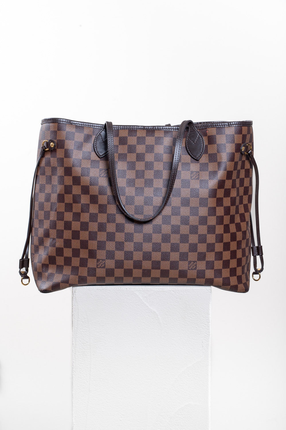 Damier Ebene Neverfull GM Shoulder Bag
