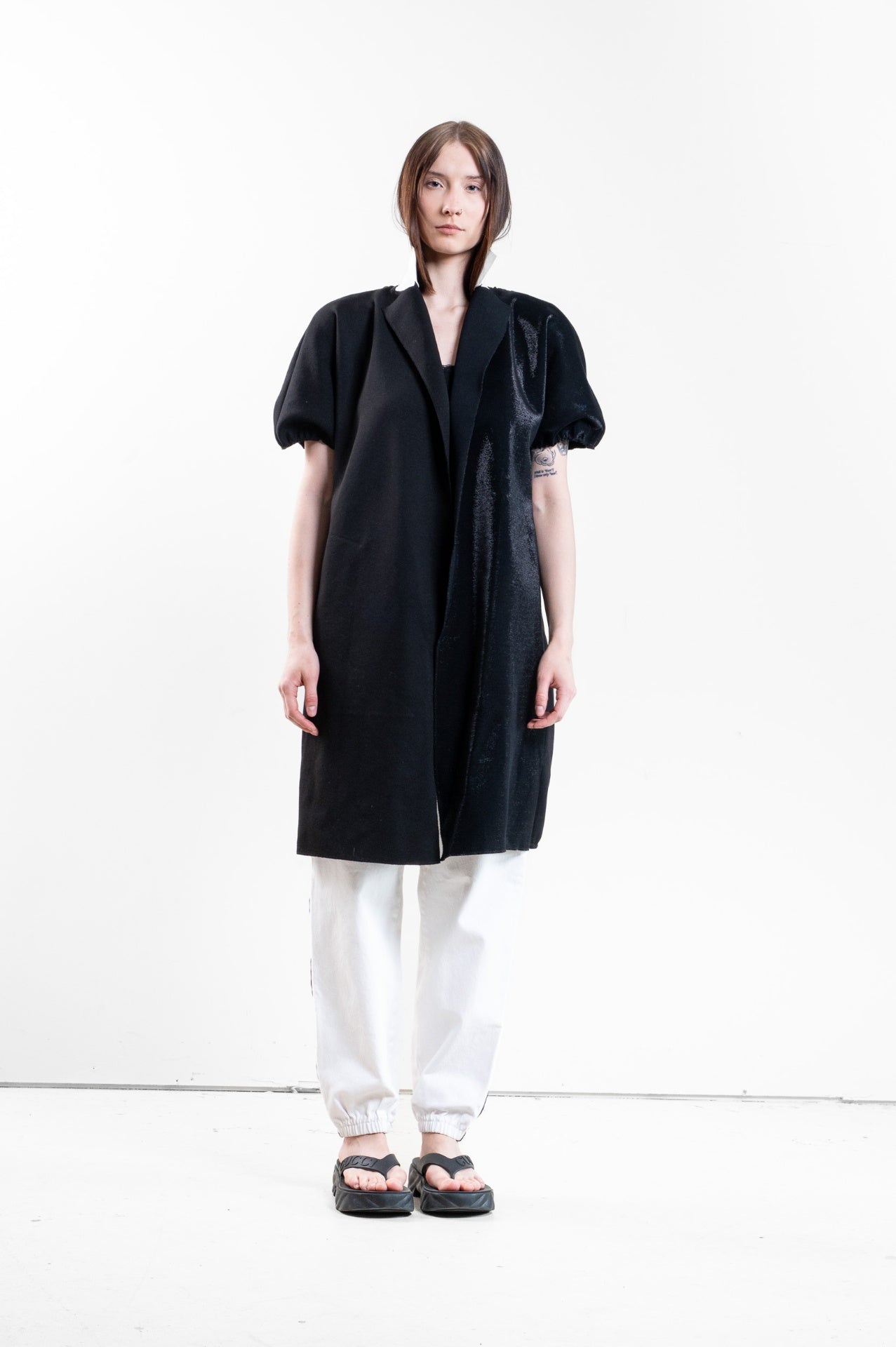 Black and White Short Sleeve Overcoat