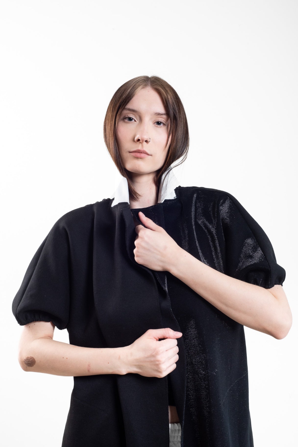 Black and White Short Sleeve Overcoat