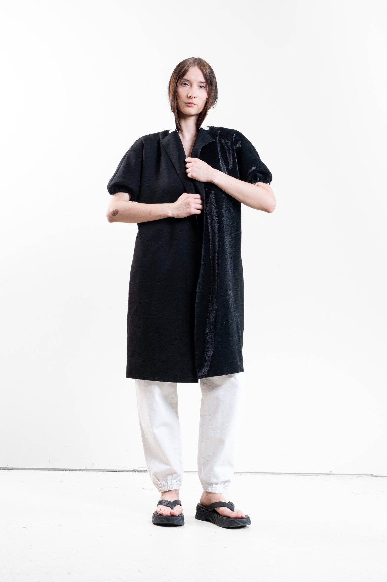 Black and White Short Sleeve Overcoat