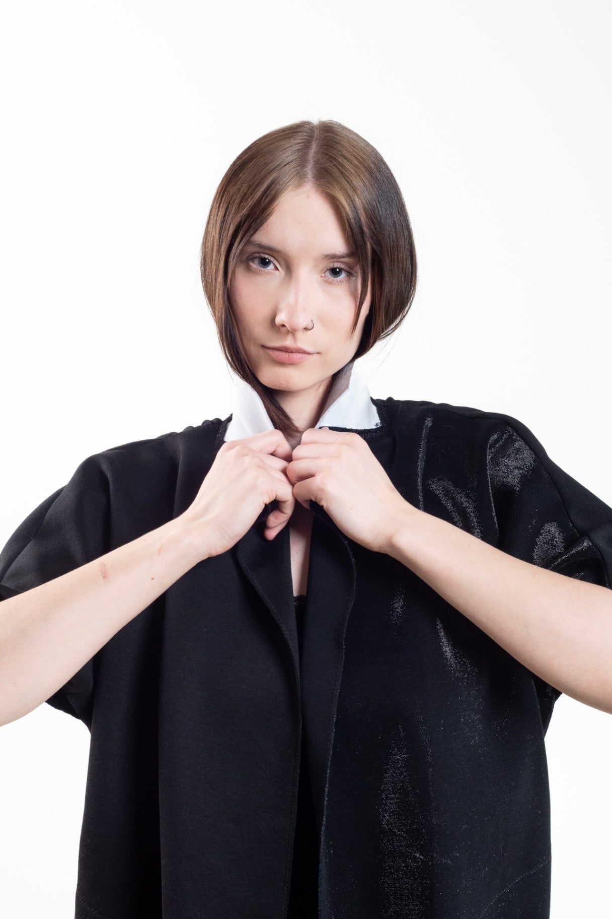 Black and White Short Sleeve Overcoat