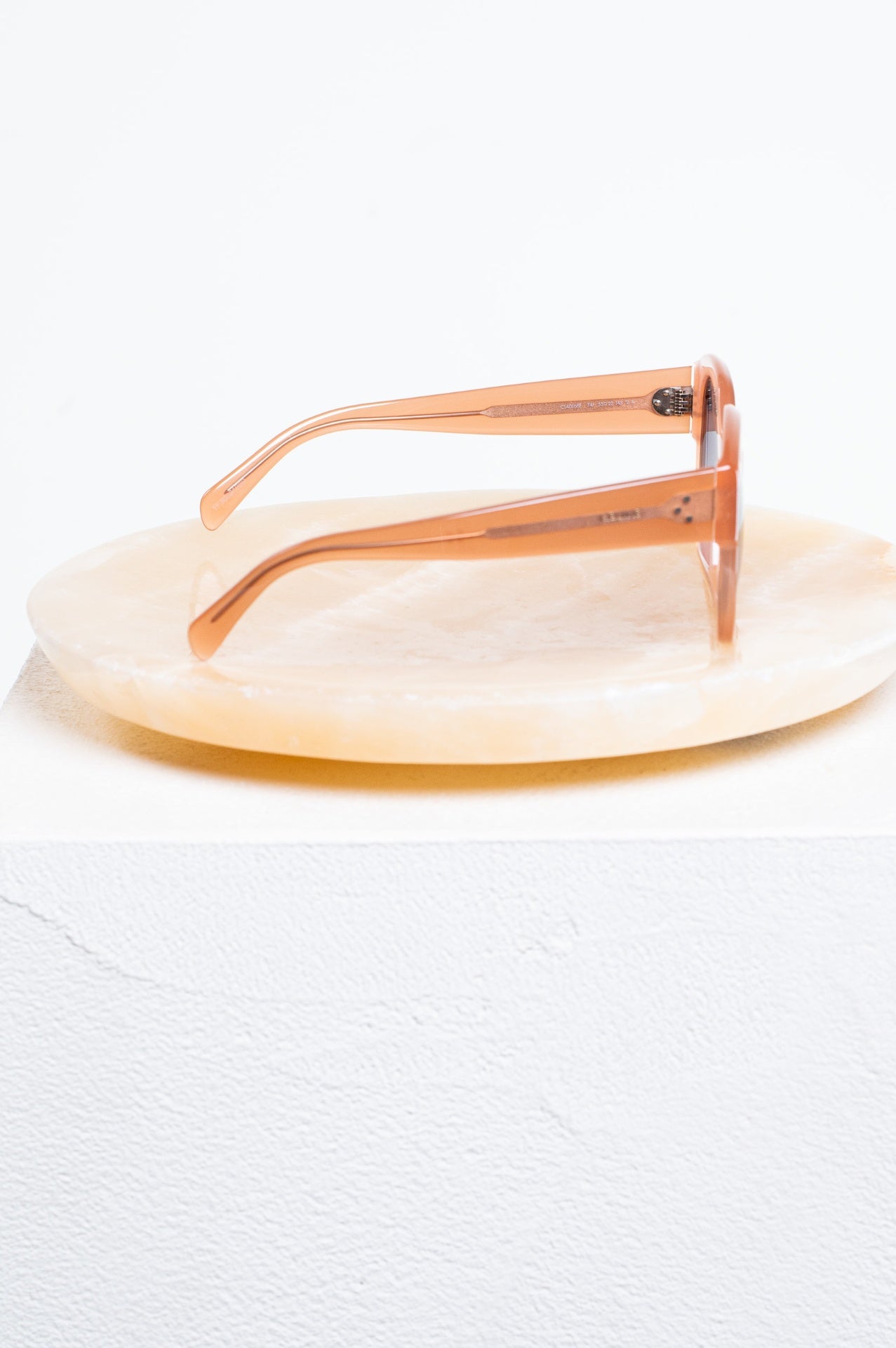 Pink Round CL40168F Sunglasses