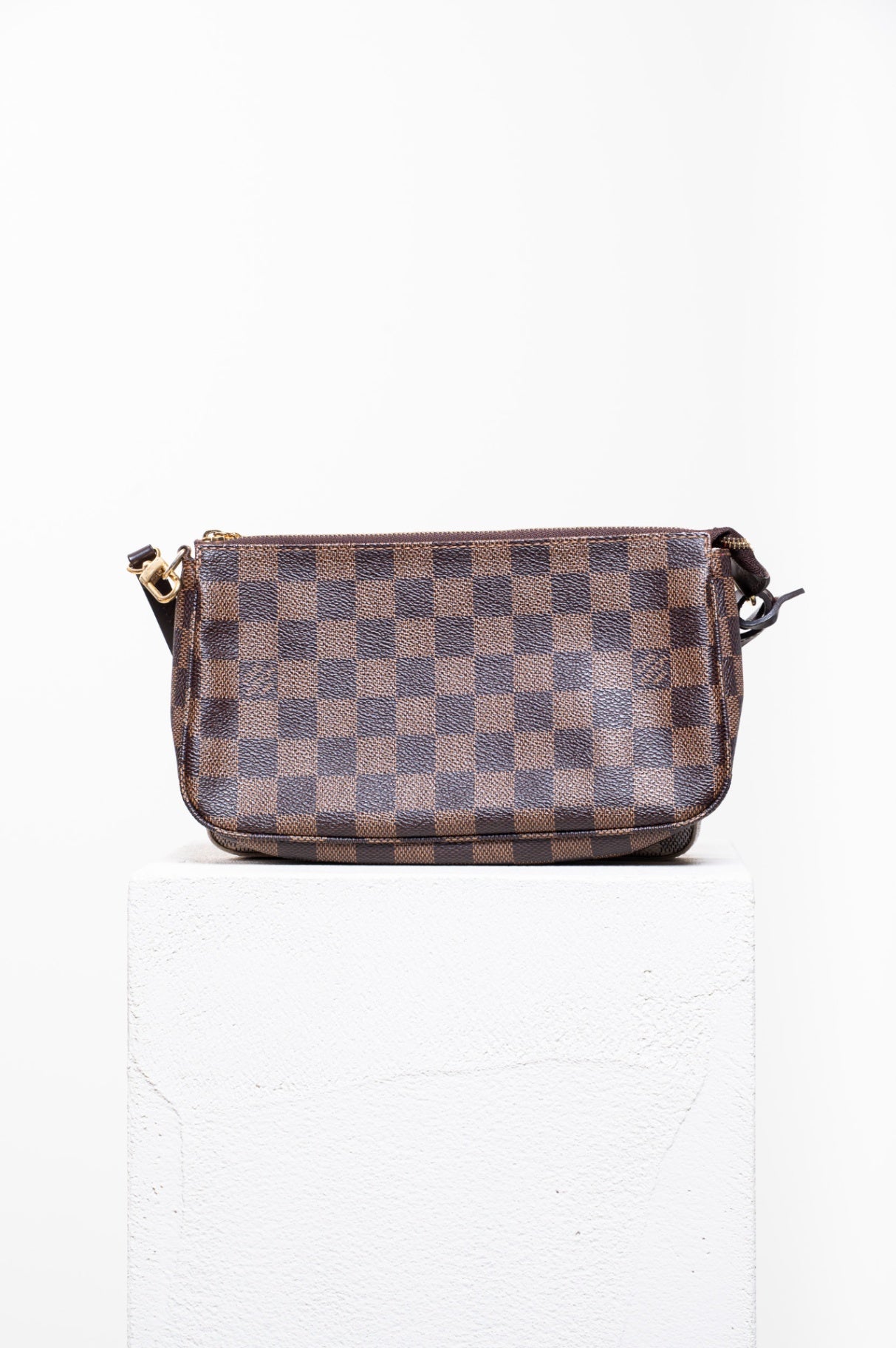Damier Ebene Pochette