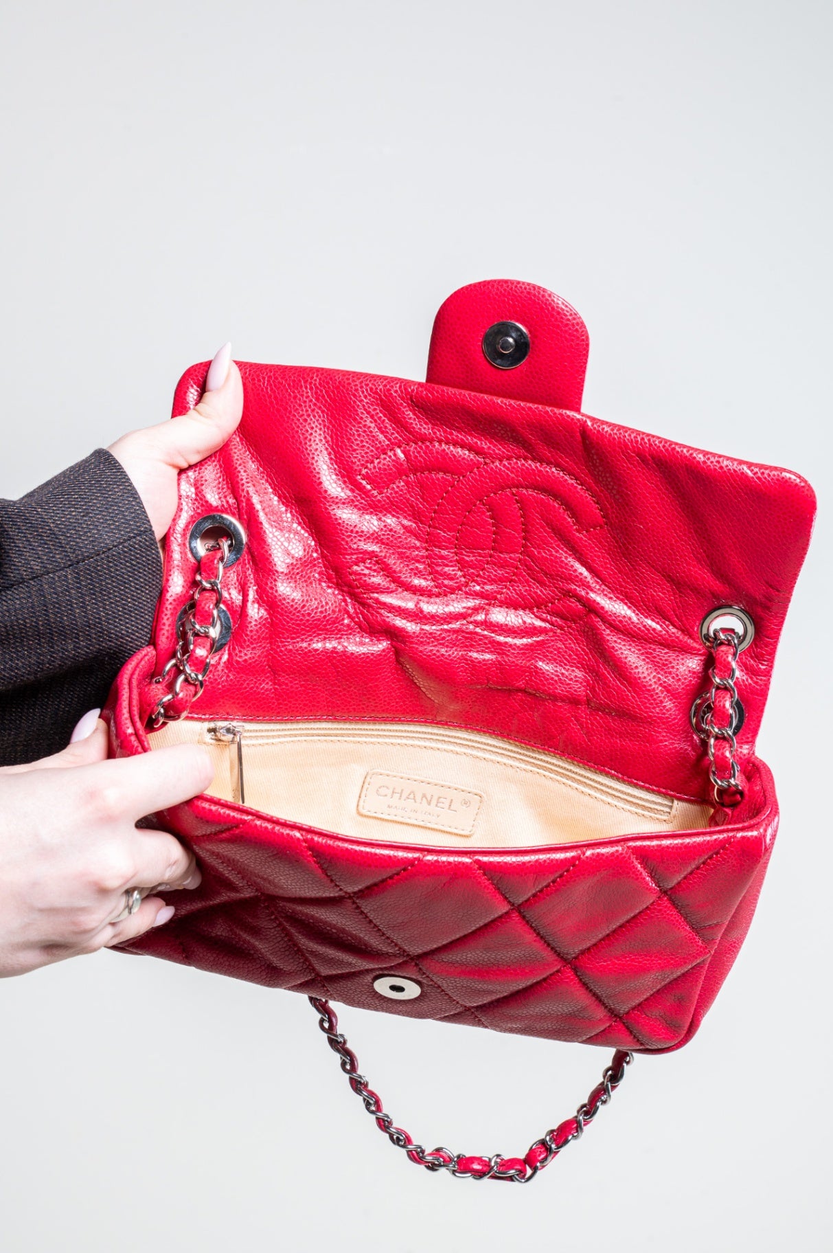 Red Quilted Glazed Caviar Leather Silver Tone CC Logo Flap Handbag