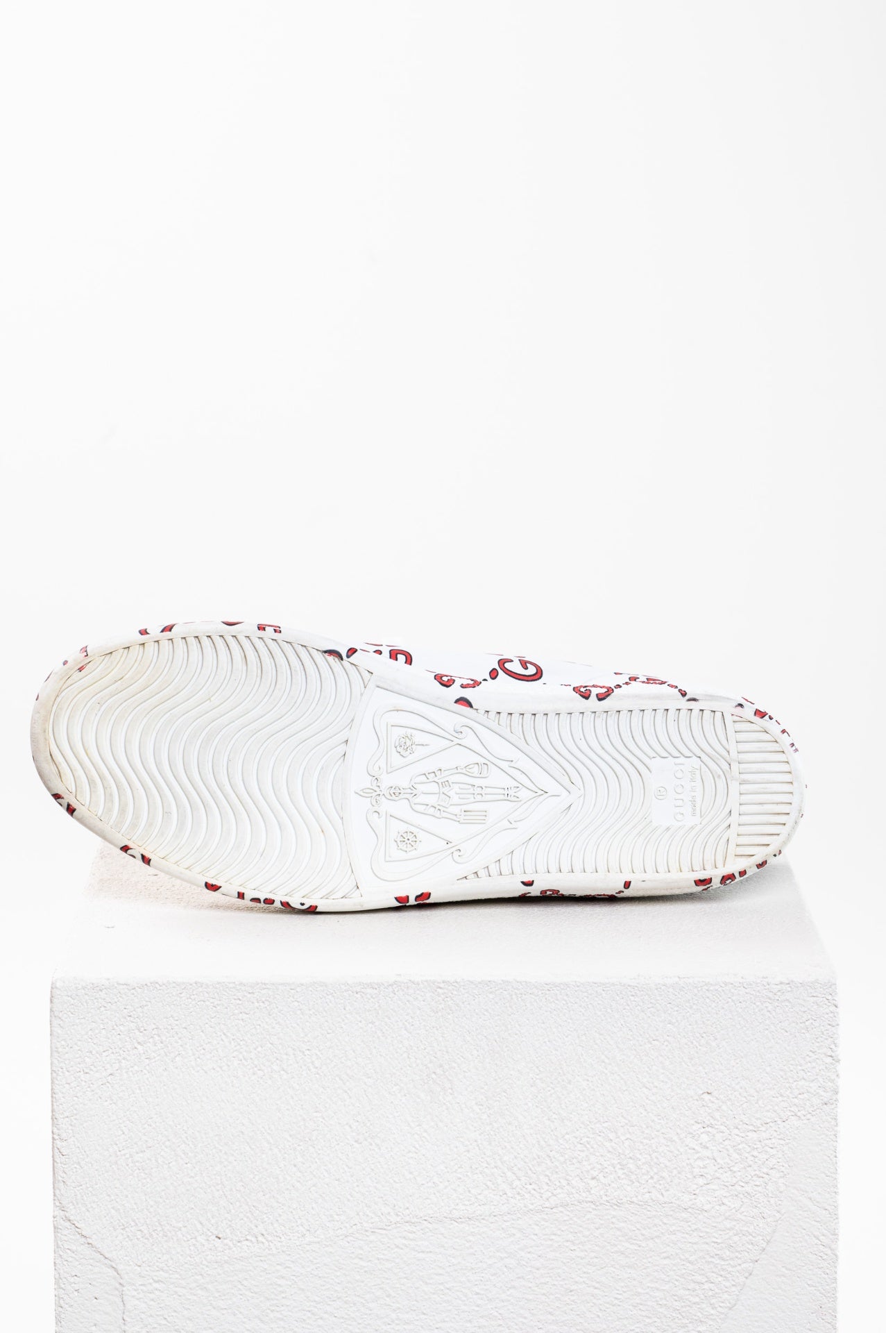 White GG Ghost Ace Low Top Lace-Up Sneakers