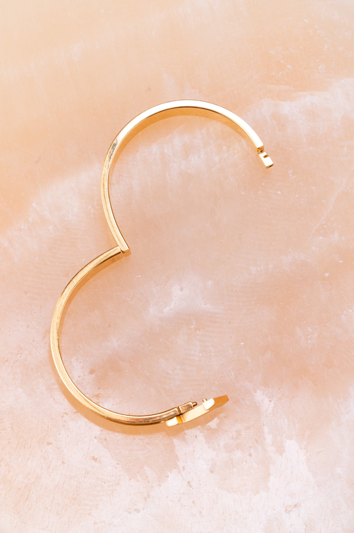 Black & Brushed Gold Clic HH Bracelet