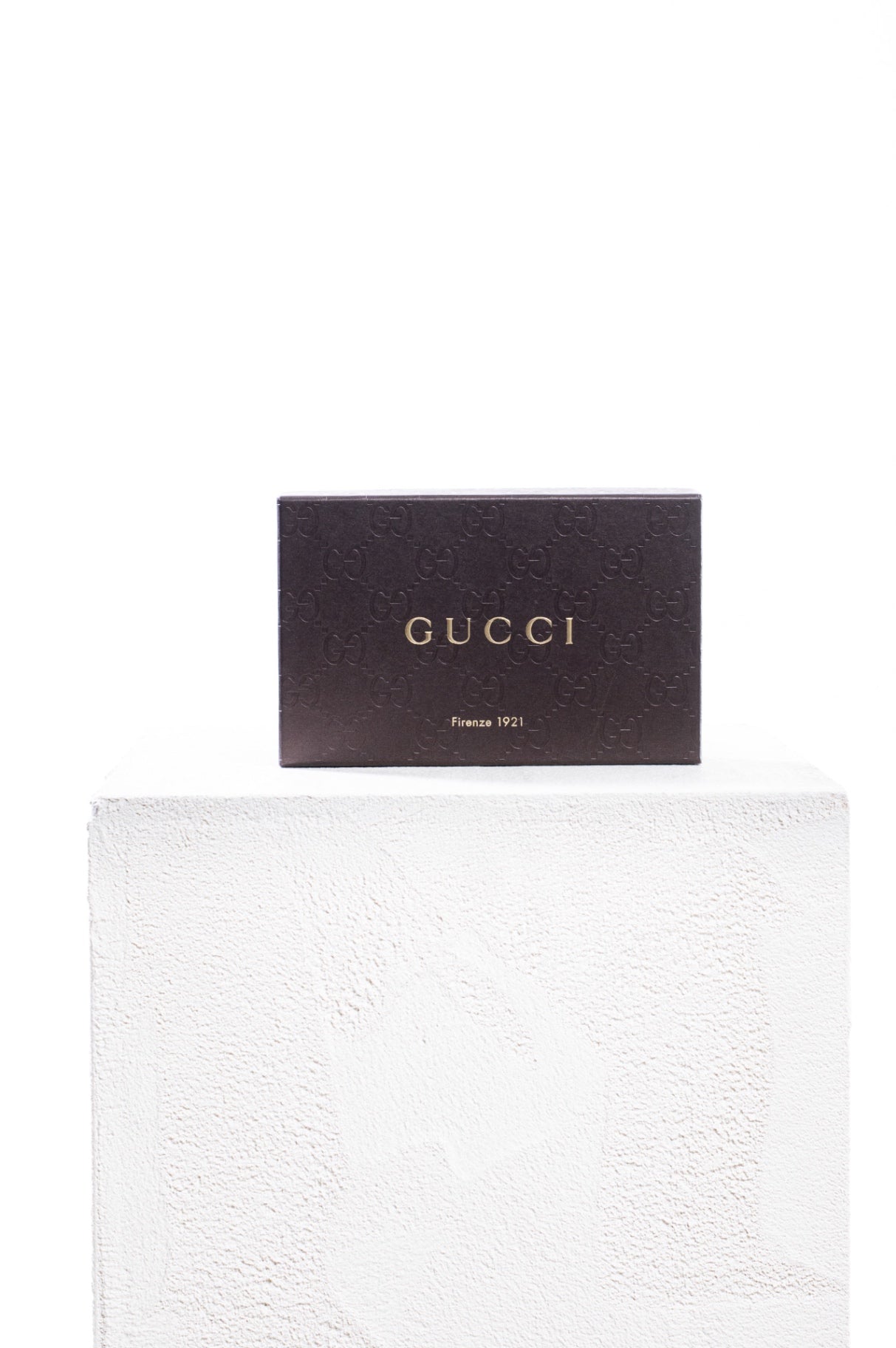 Monogram w/ Black Caleido GG Supreme Zip Card Case