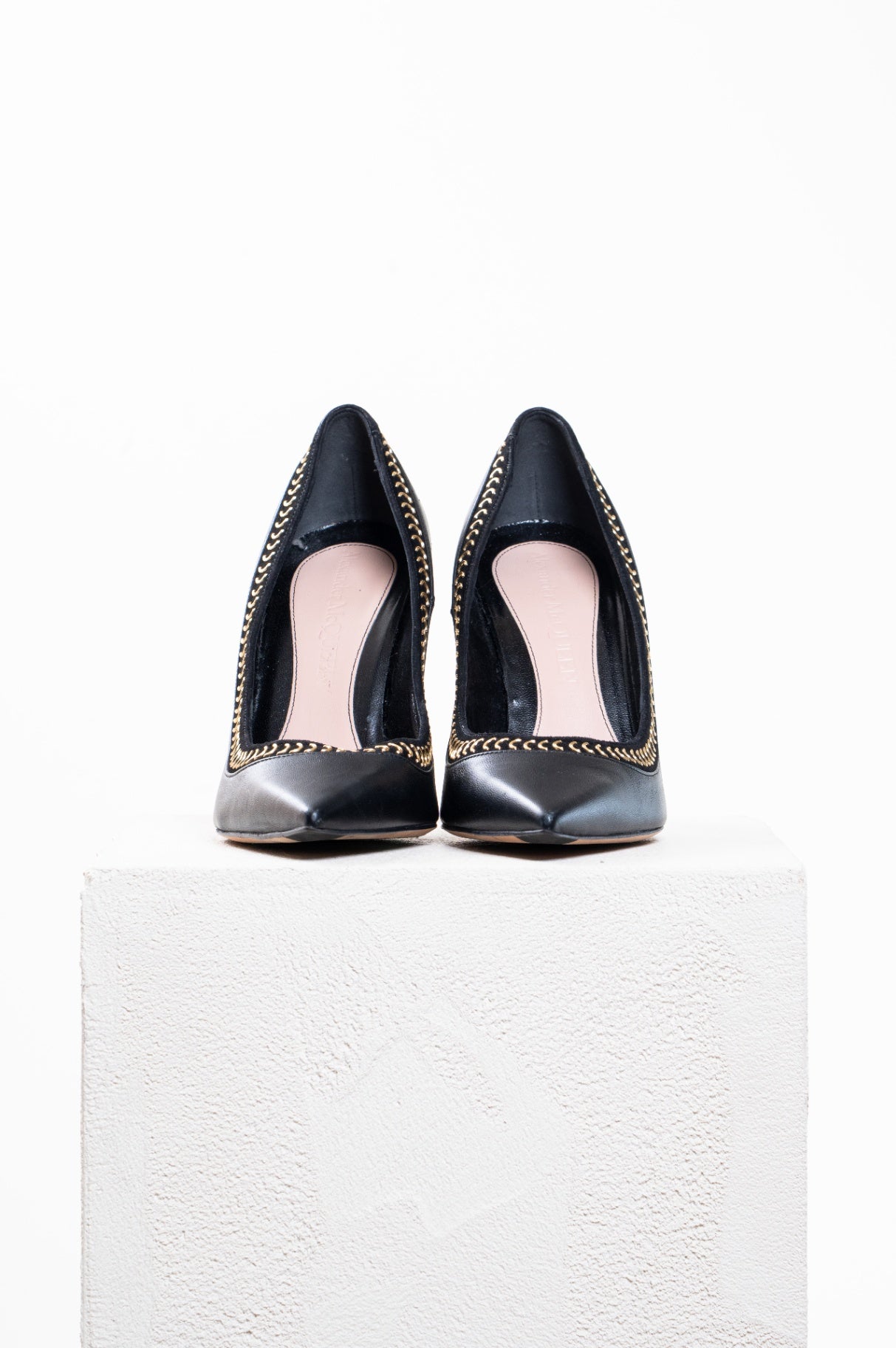 Black & Gold Detail Pointed Toe High Heel