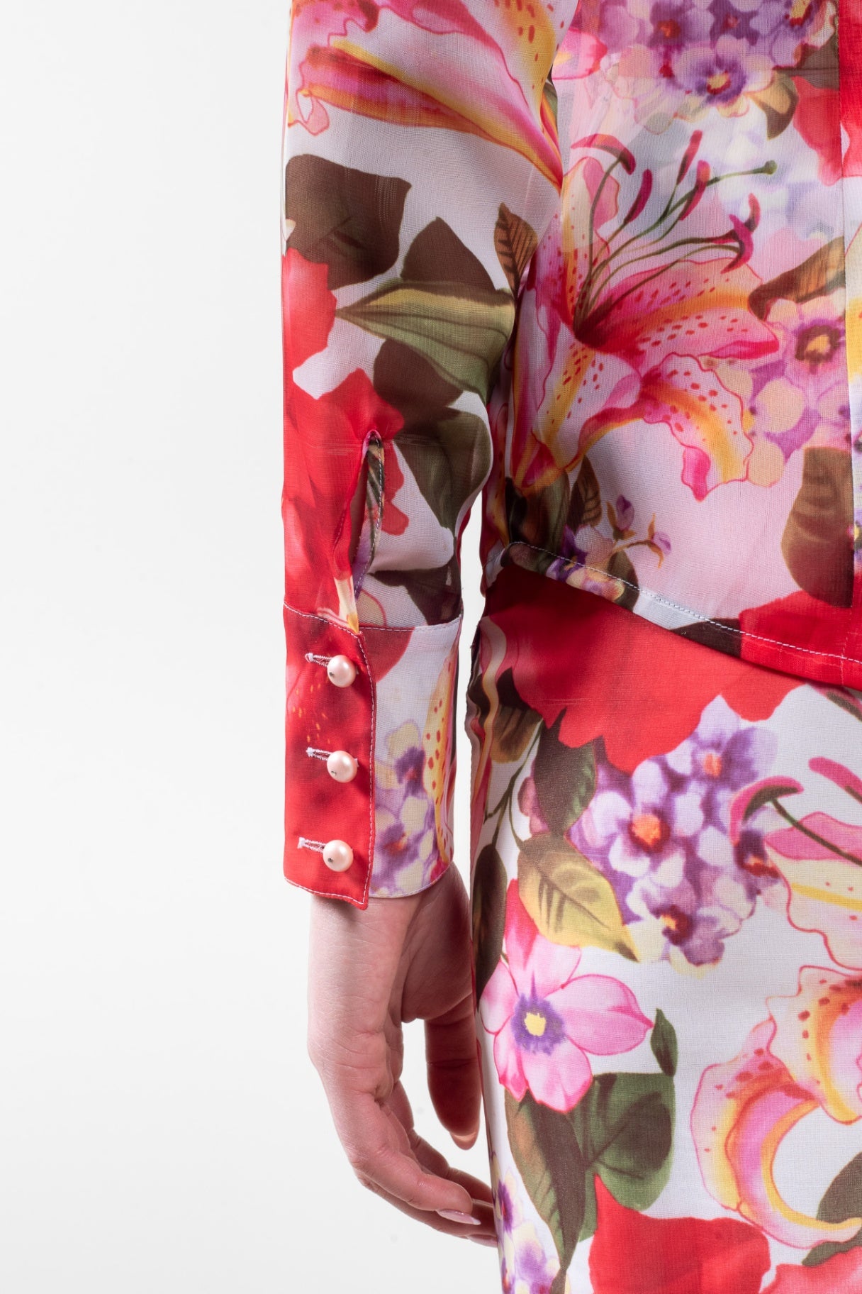 Vintage Floral Print Pearl Button Up Shirt