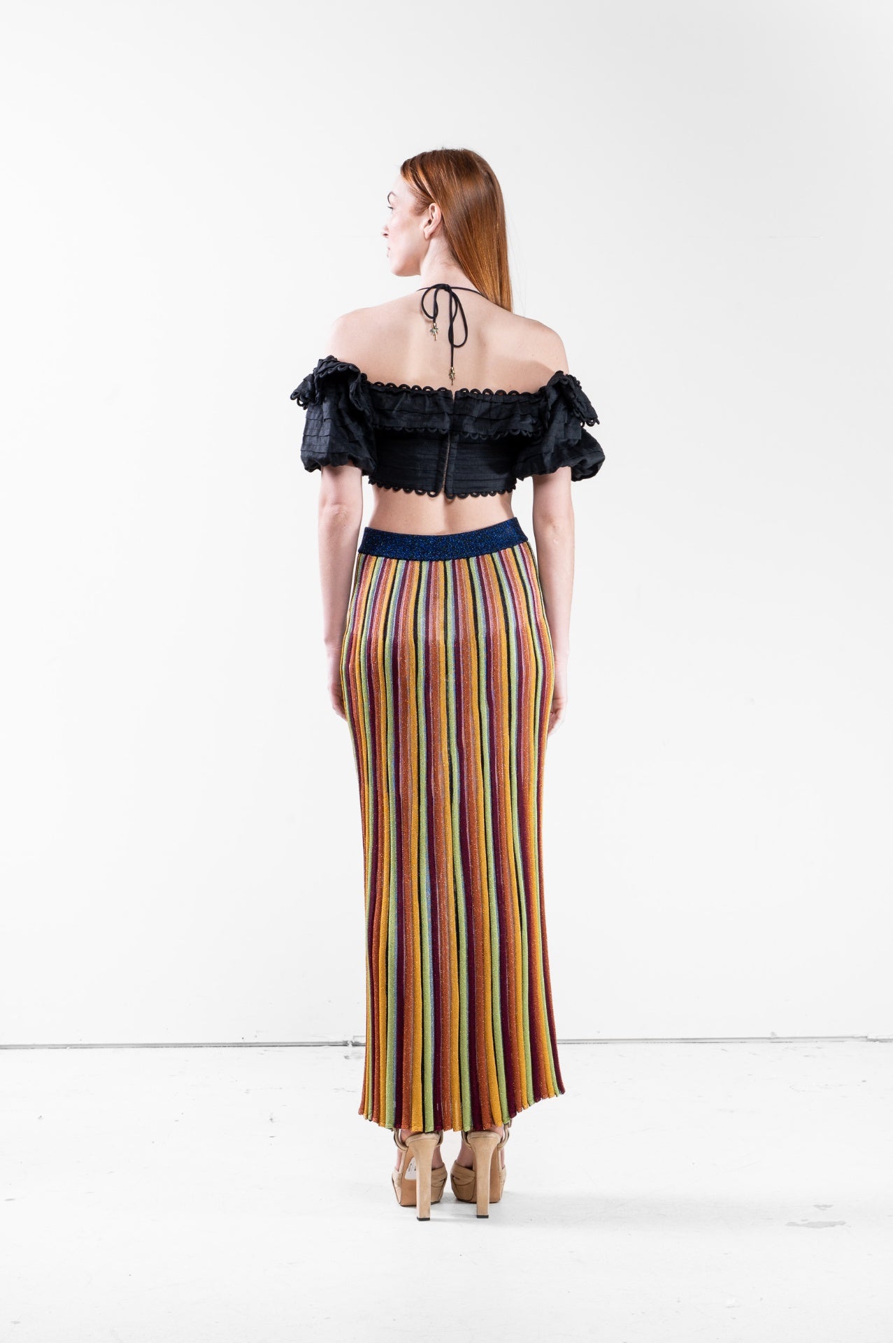 Black Off-the-shoulder Cropped Top