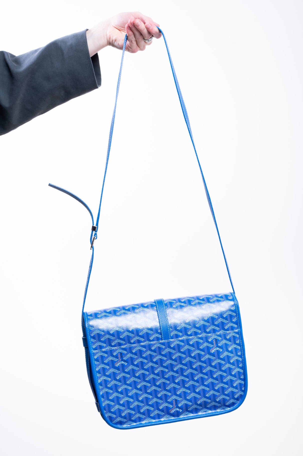 Blue Goyardine Belvedere MM Bag