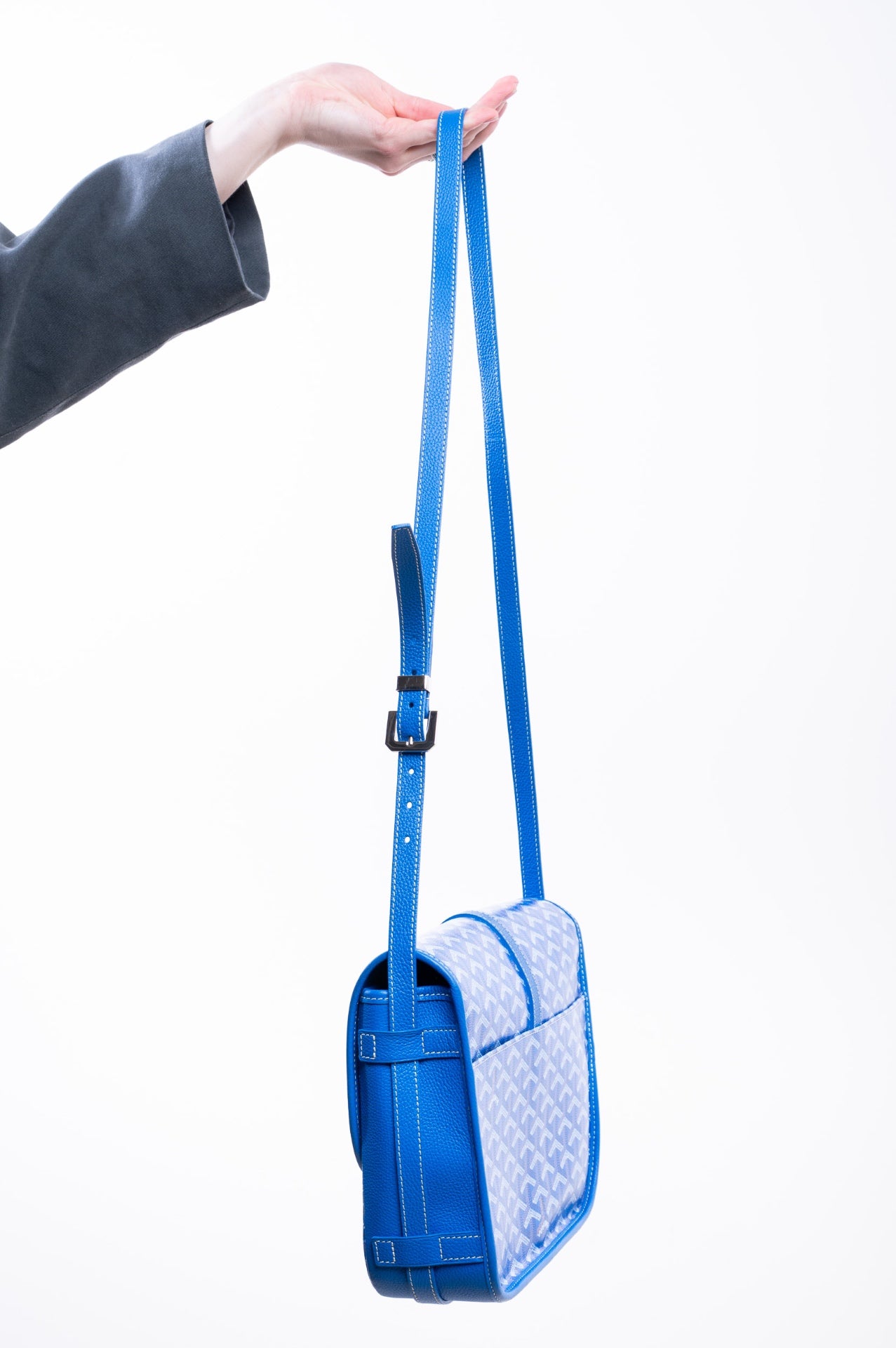 Blue Goyardine Belvedere MM Bag