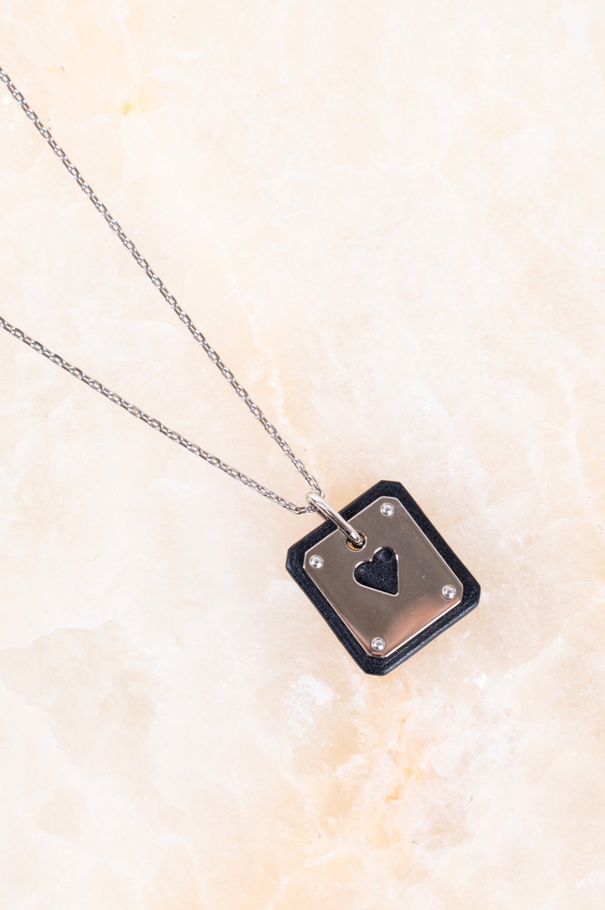 Silver Camel As de Coeur pendant necklace