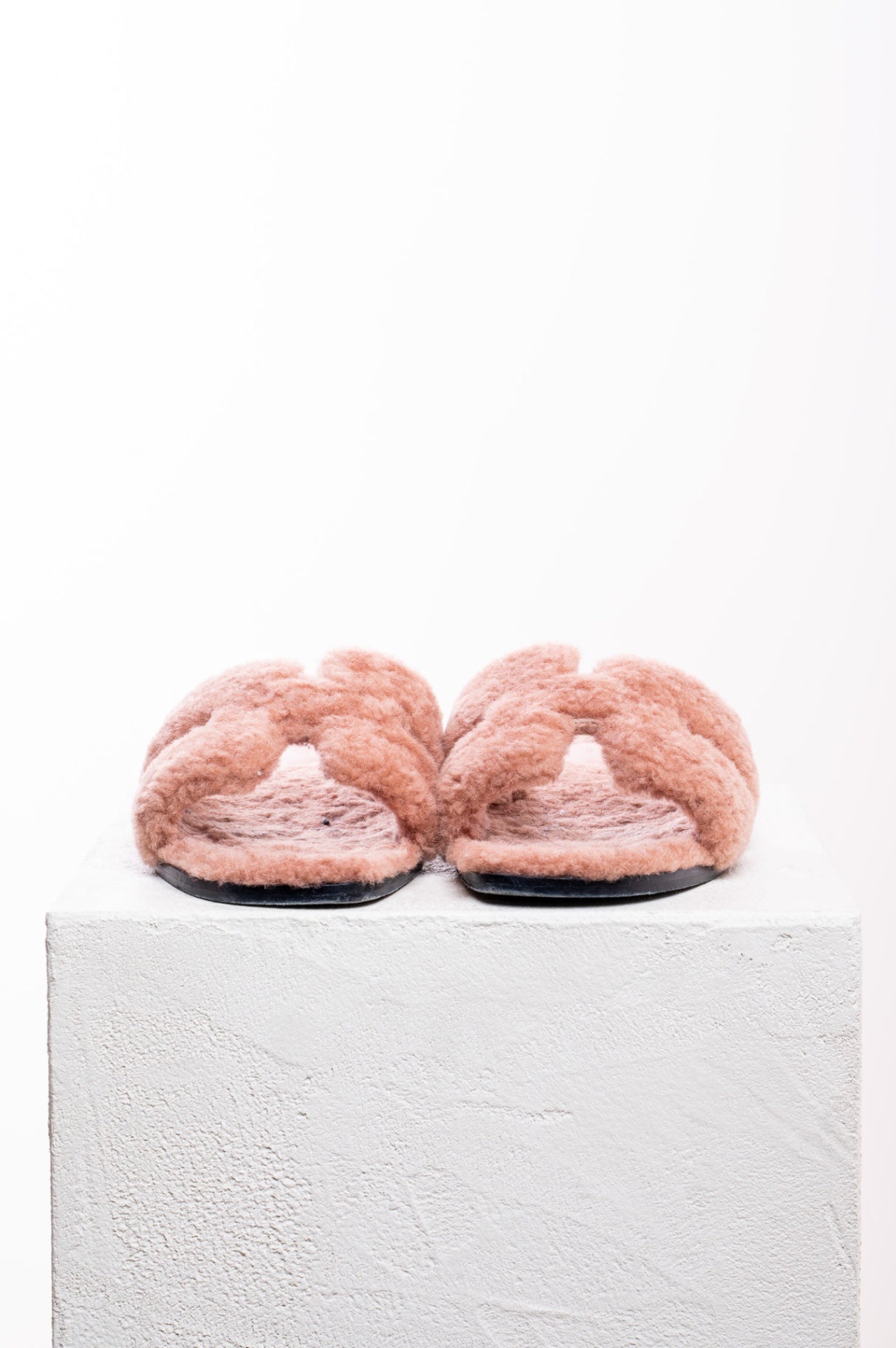 Dusty Rose Shearling Oran Sandal