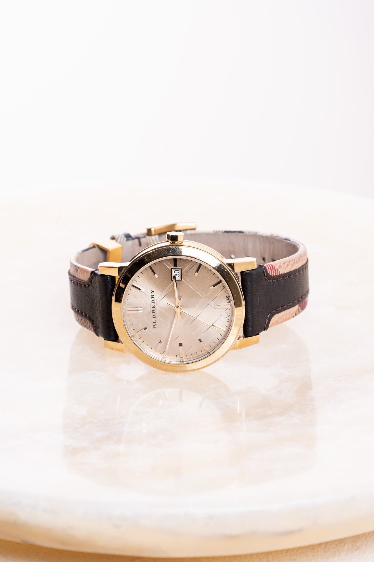 Gold 'The City' Quartz Watch