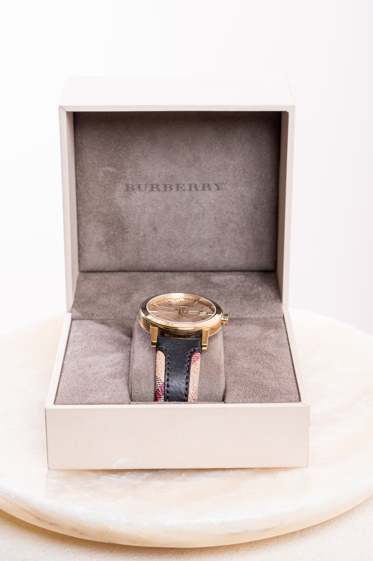 Gold 'The City' Quartz Watch