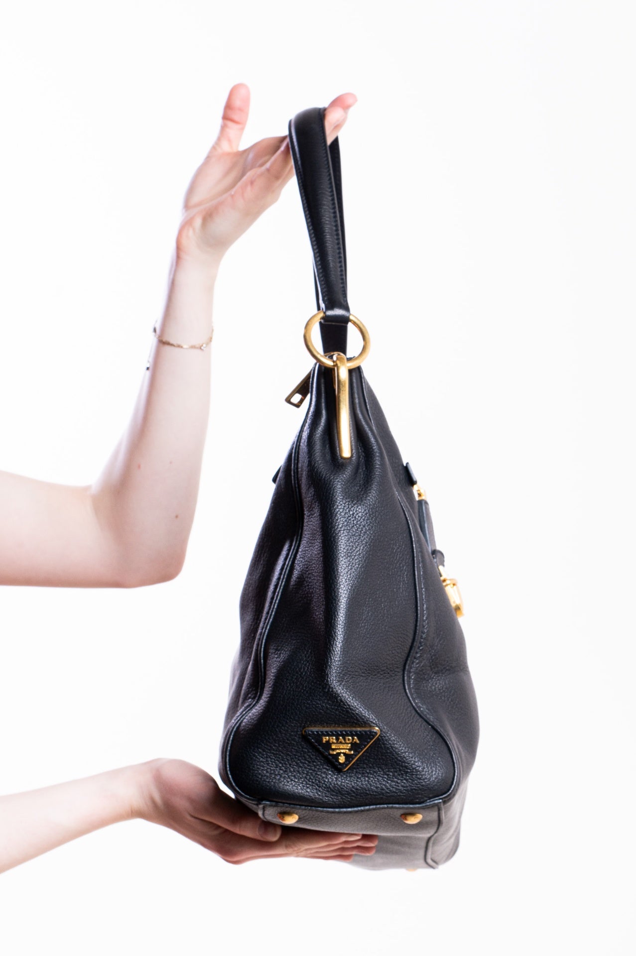 Black Cervo Leather Zip Shoulder Bag
