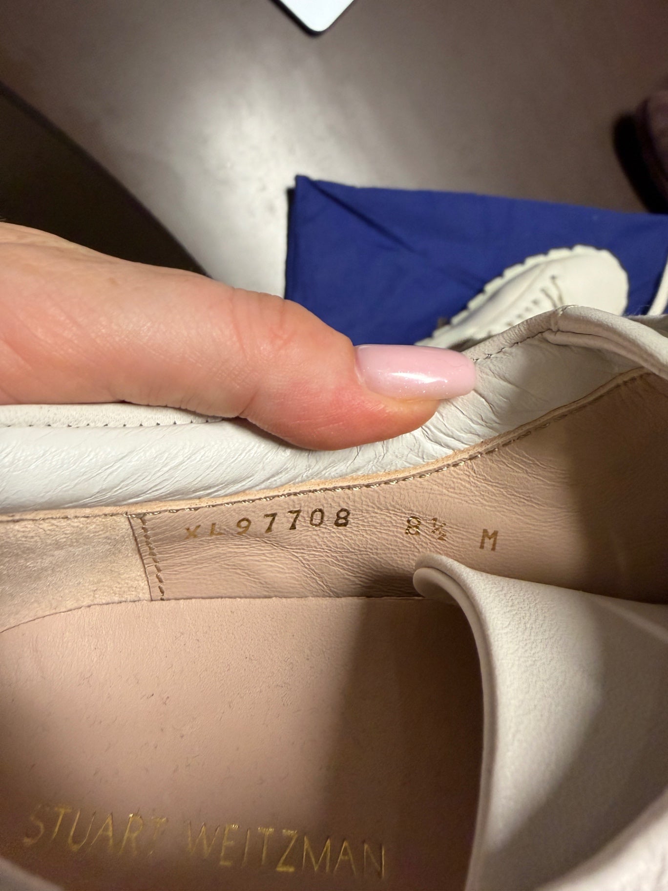 White Rosebud Low Top Leather Sneaker
