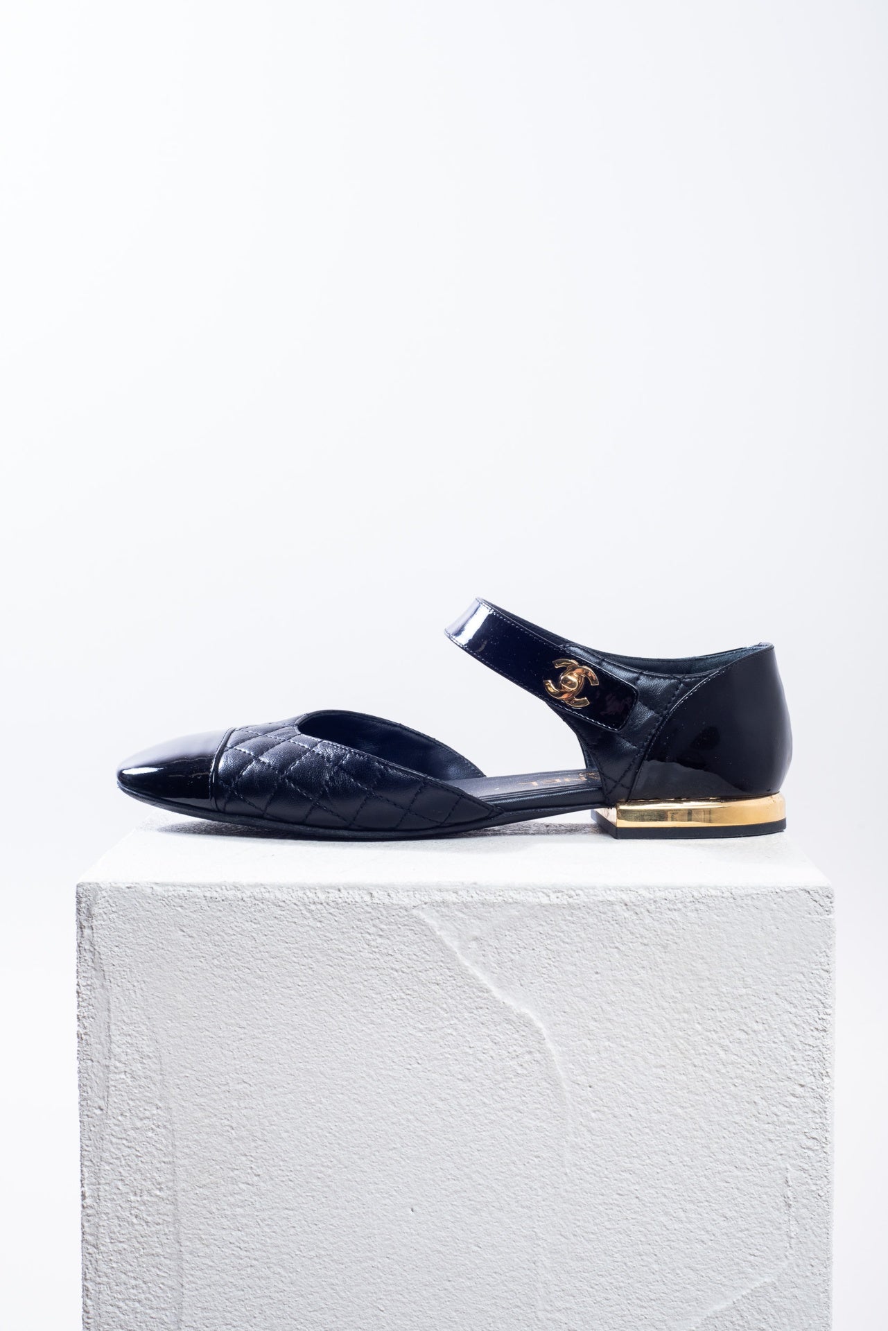 Black Patent Leather & Lambskin Mary-Jane Ballet Flat