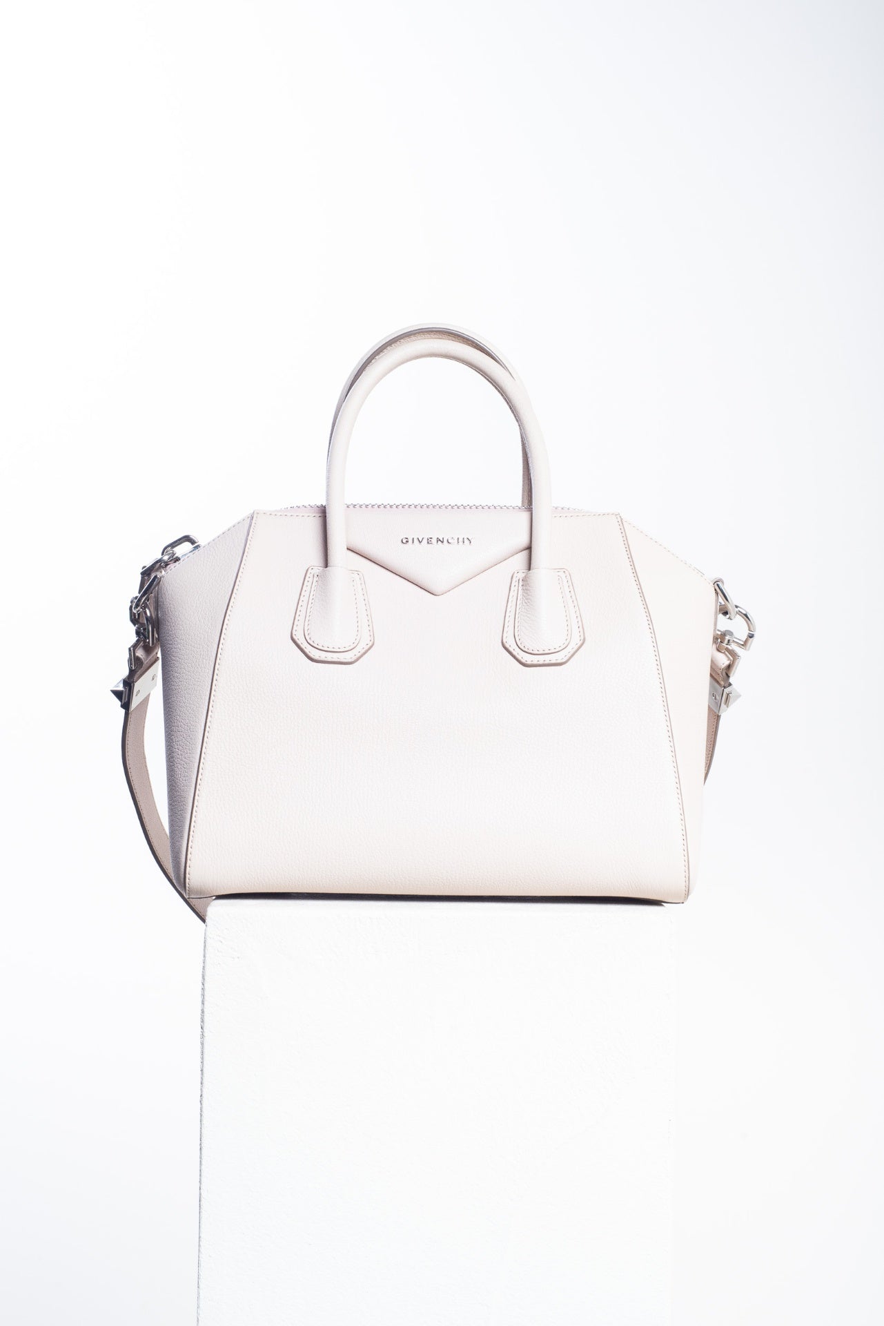 Antigona Small Nude Pink Goat Leather Tote Bag