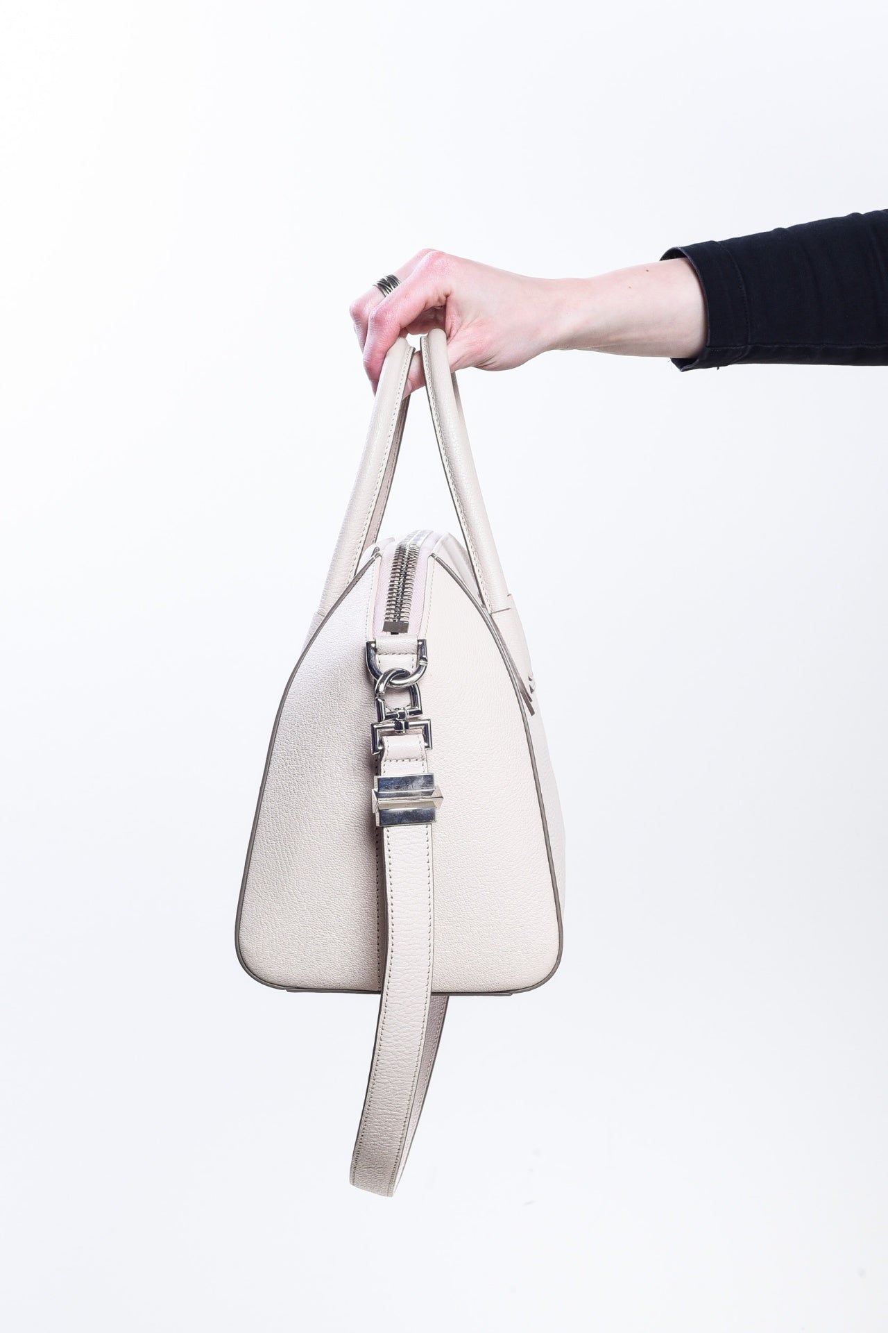 Antigona Small Nude Pink Goat Leather Tote Bag