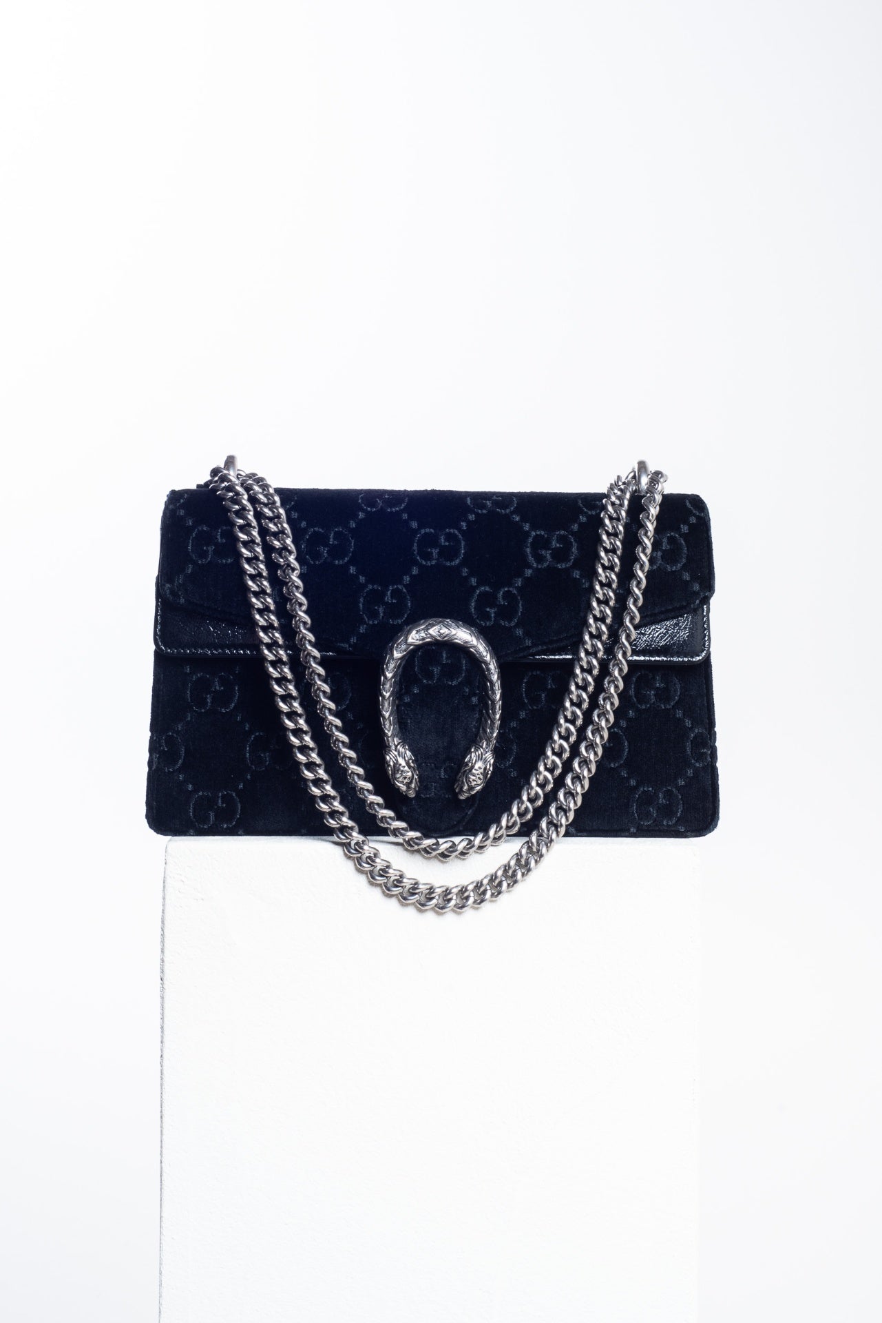 Black Velvet Medium Dionysus Shoulder Bag