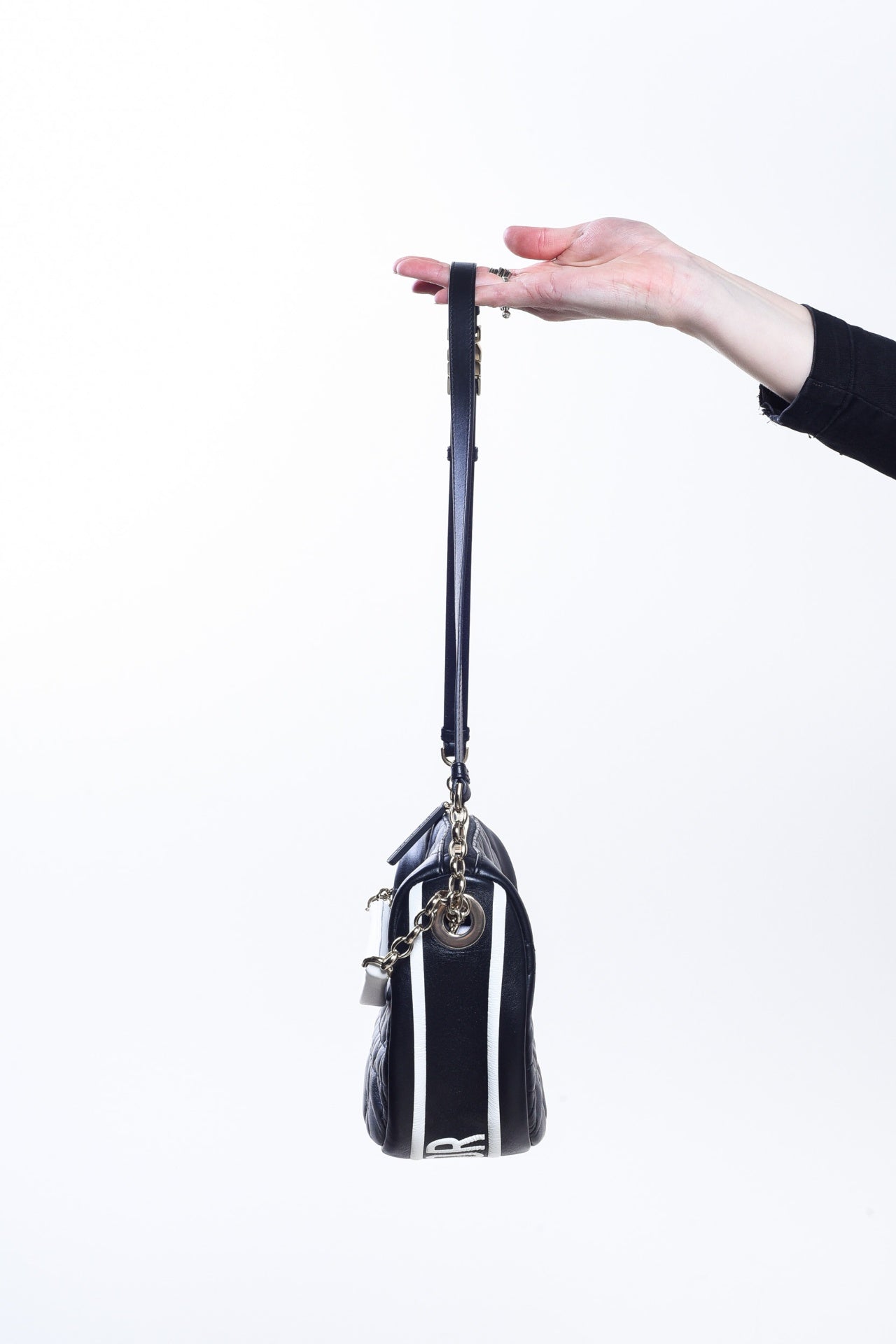 Black Vibe Medium Cannage Hobo Bag