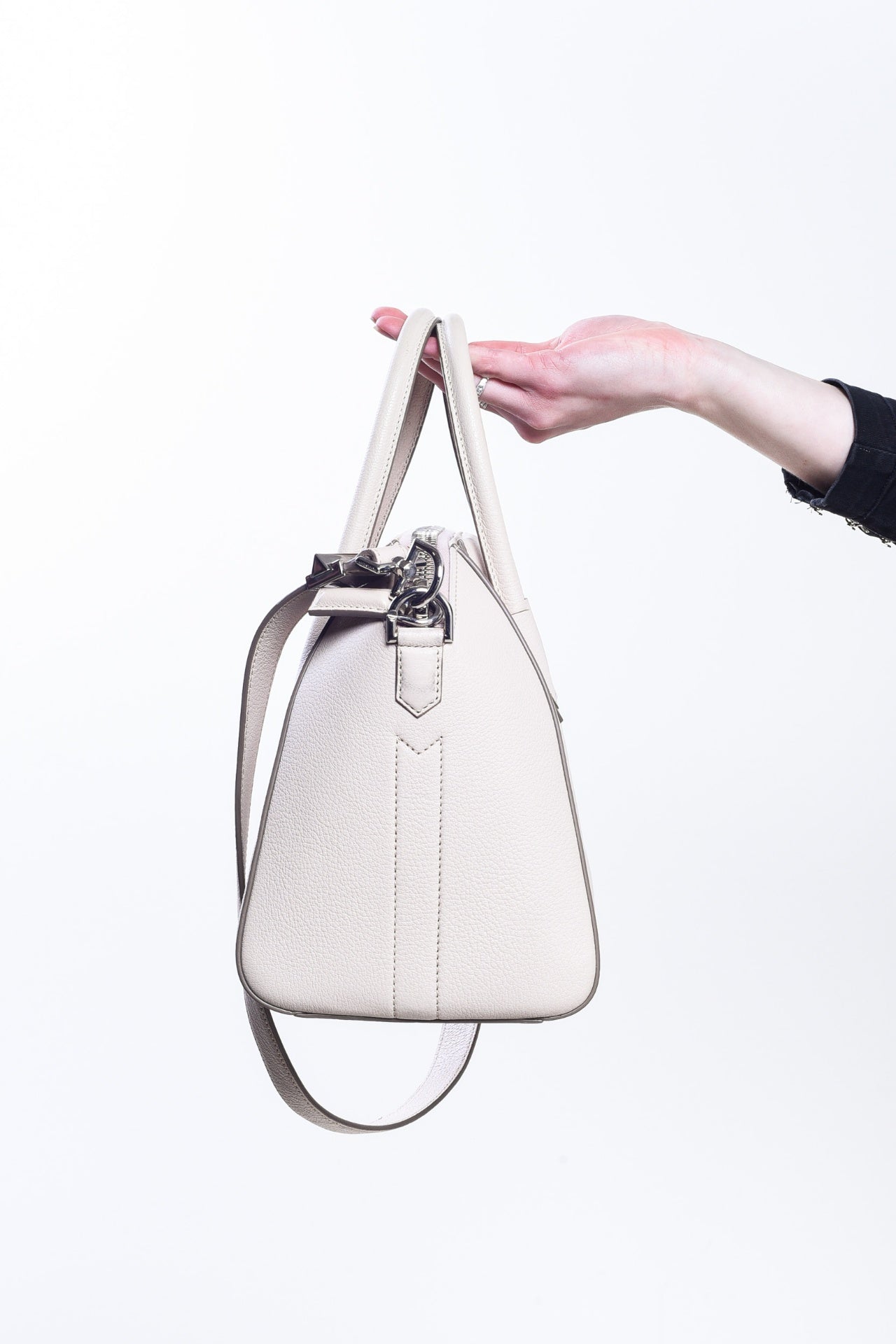 Antigona Small Nude Pink Goat Leather Tote Bag