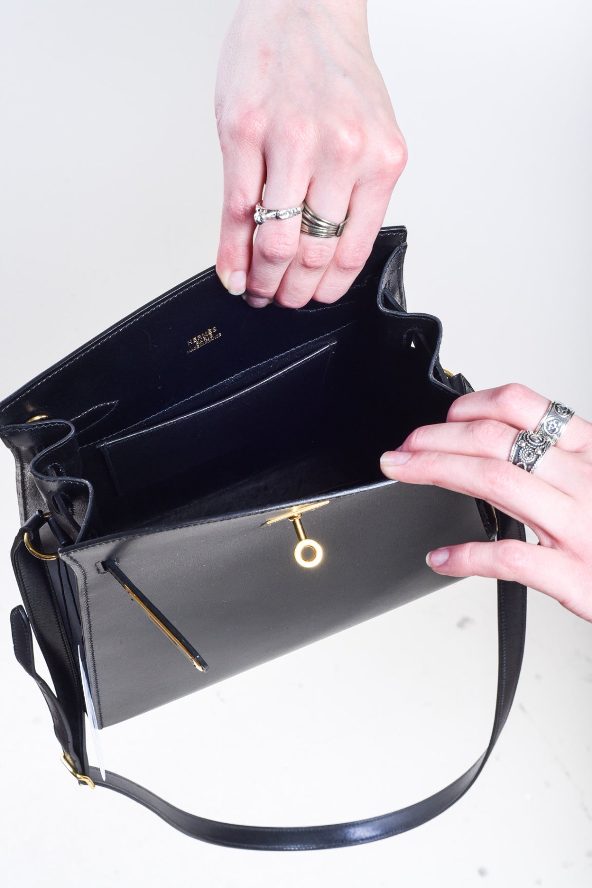Vintage Noir Box Calf Kelly Sport MM Shoulder Bag