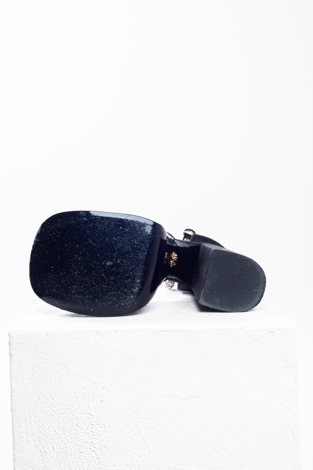 Black Medusa Aevitas Satin Platform Pumps