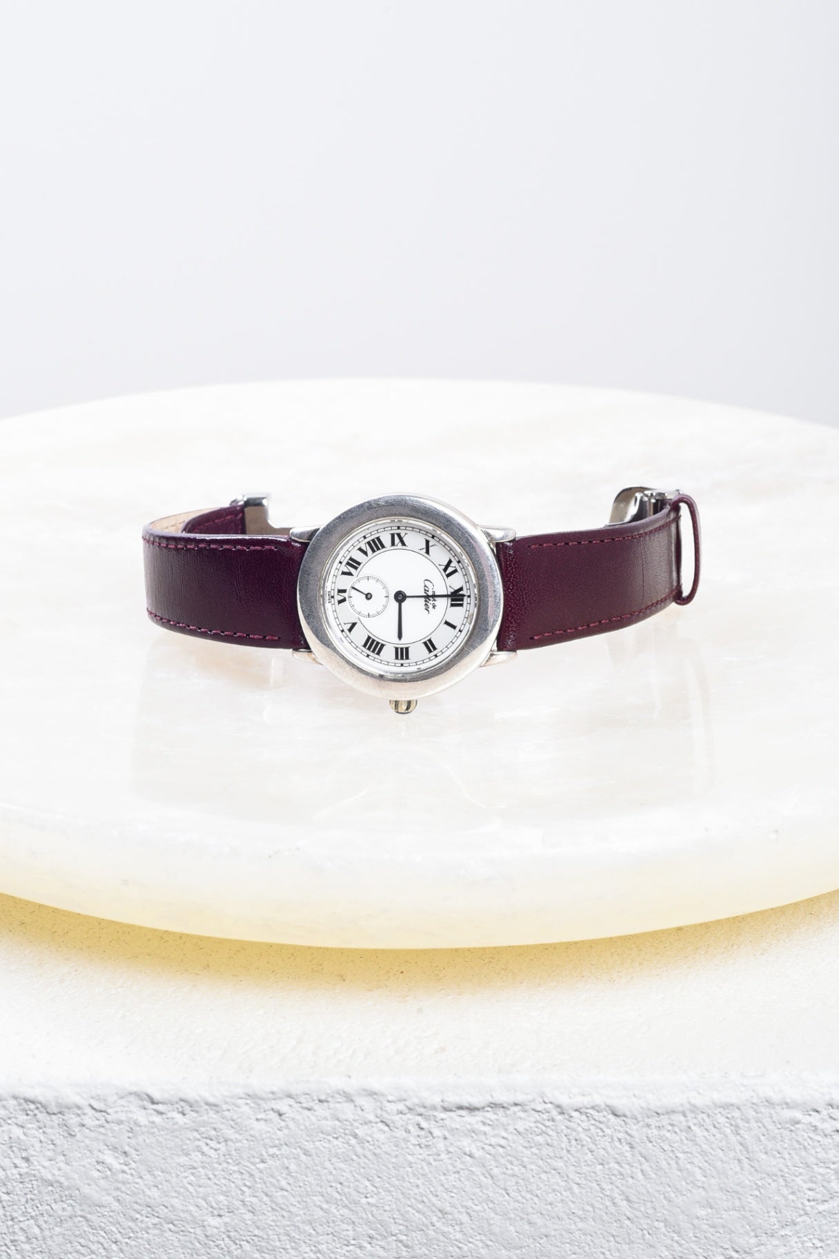 Vintage Burgundy Must de Cartier Ronde