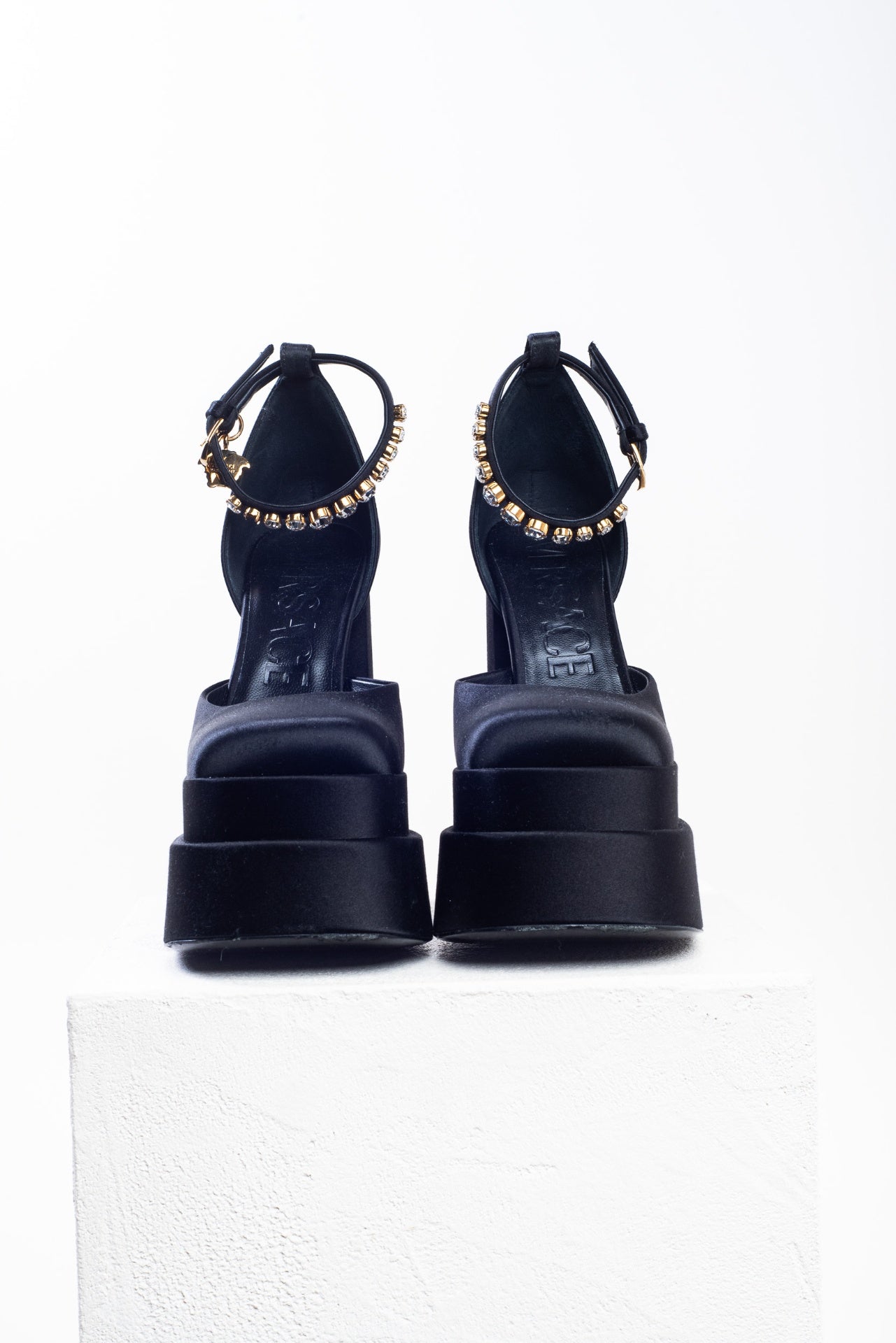Black Medusa Aevitas Satin Platform Pumps