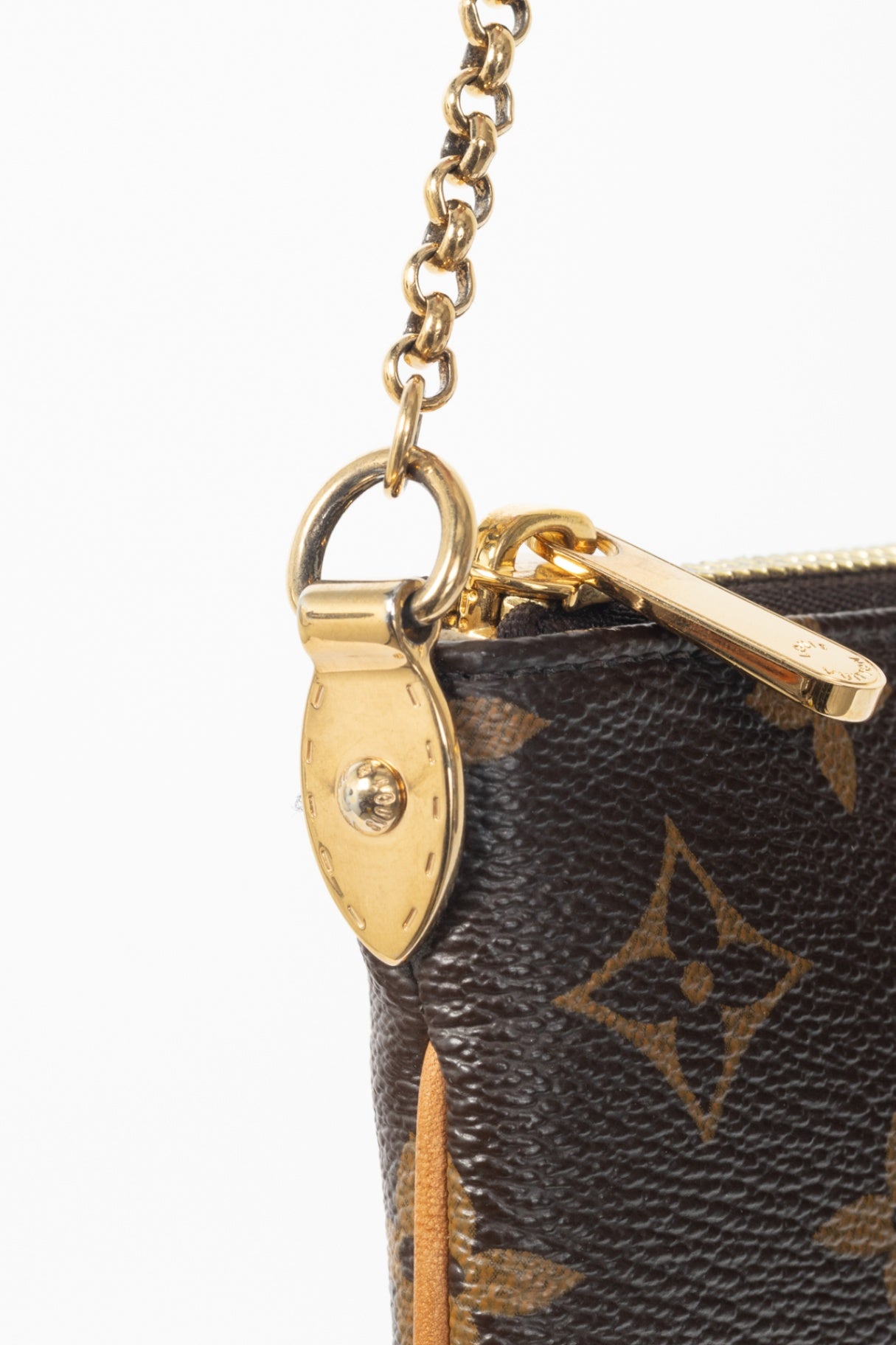 Milla MM Monogram Canvas Pochette