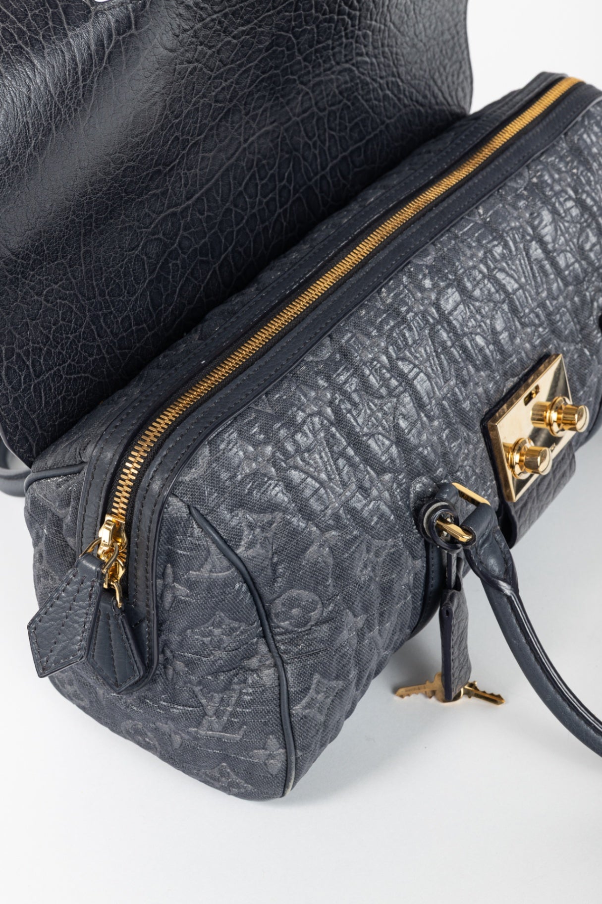 AW/10 Beaute Gris Monogram Volupte Handbag