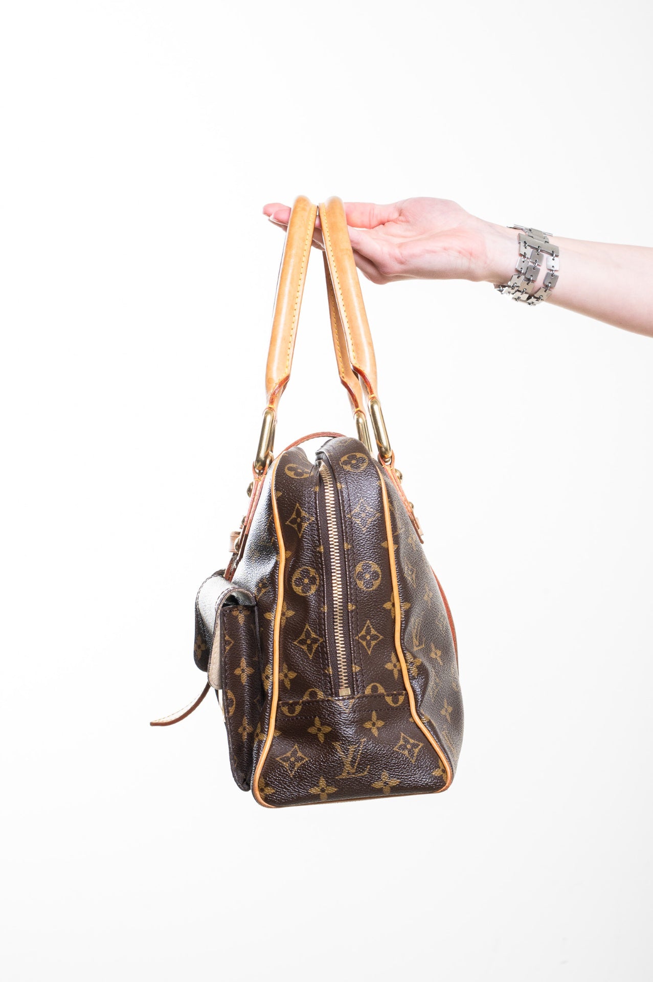 Monogram Manhattan GM Handbag