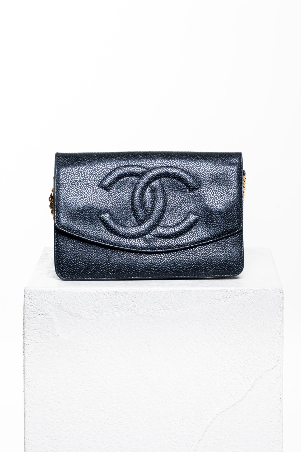 Black Caviar Leather Wallet On Chain