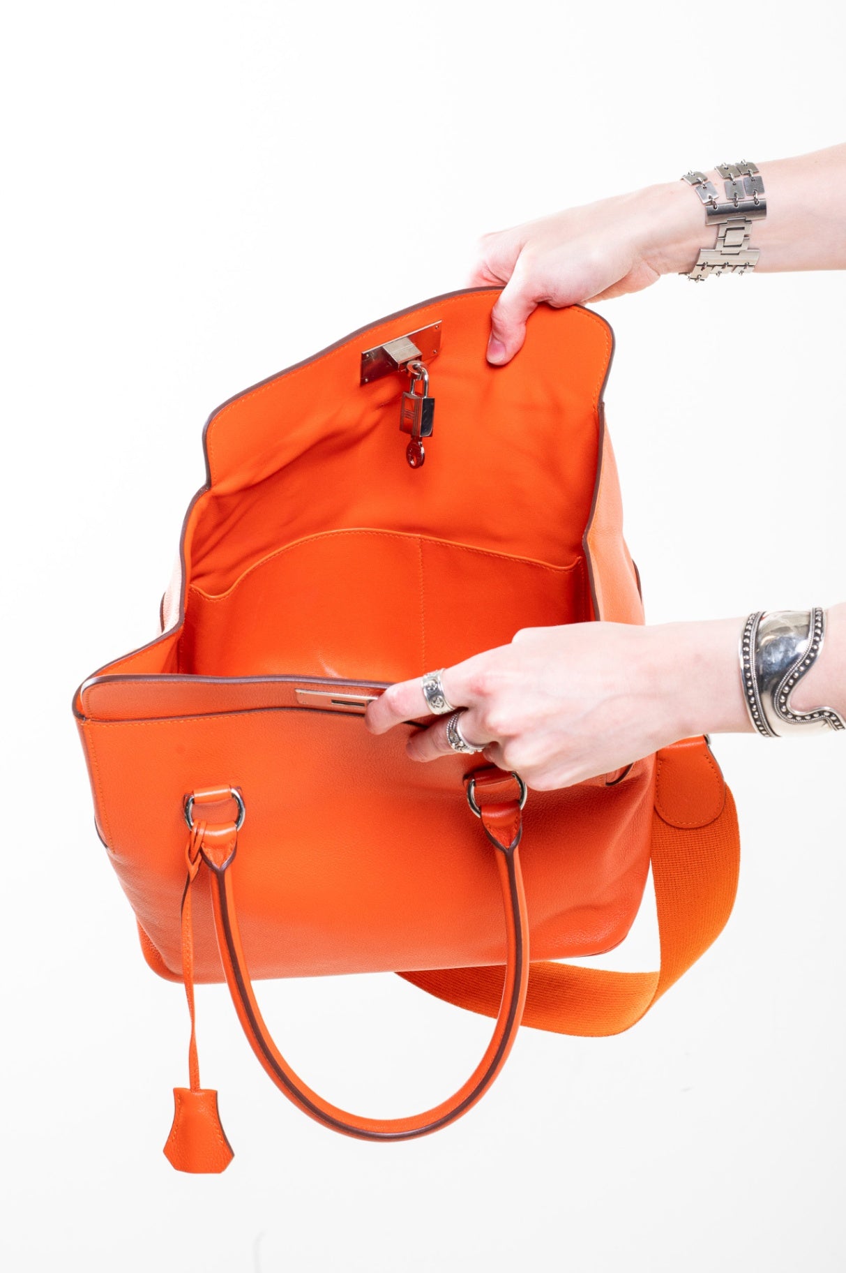 Evercolor 26 Toolbox Handbag