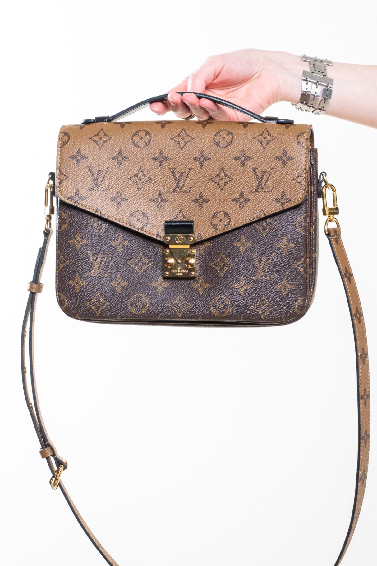 Monogram Reverse Pochette Metis Top Handle Bag