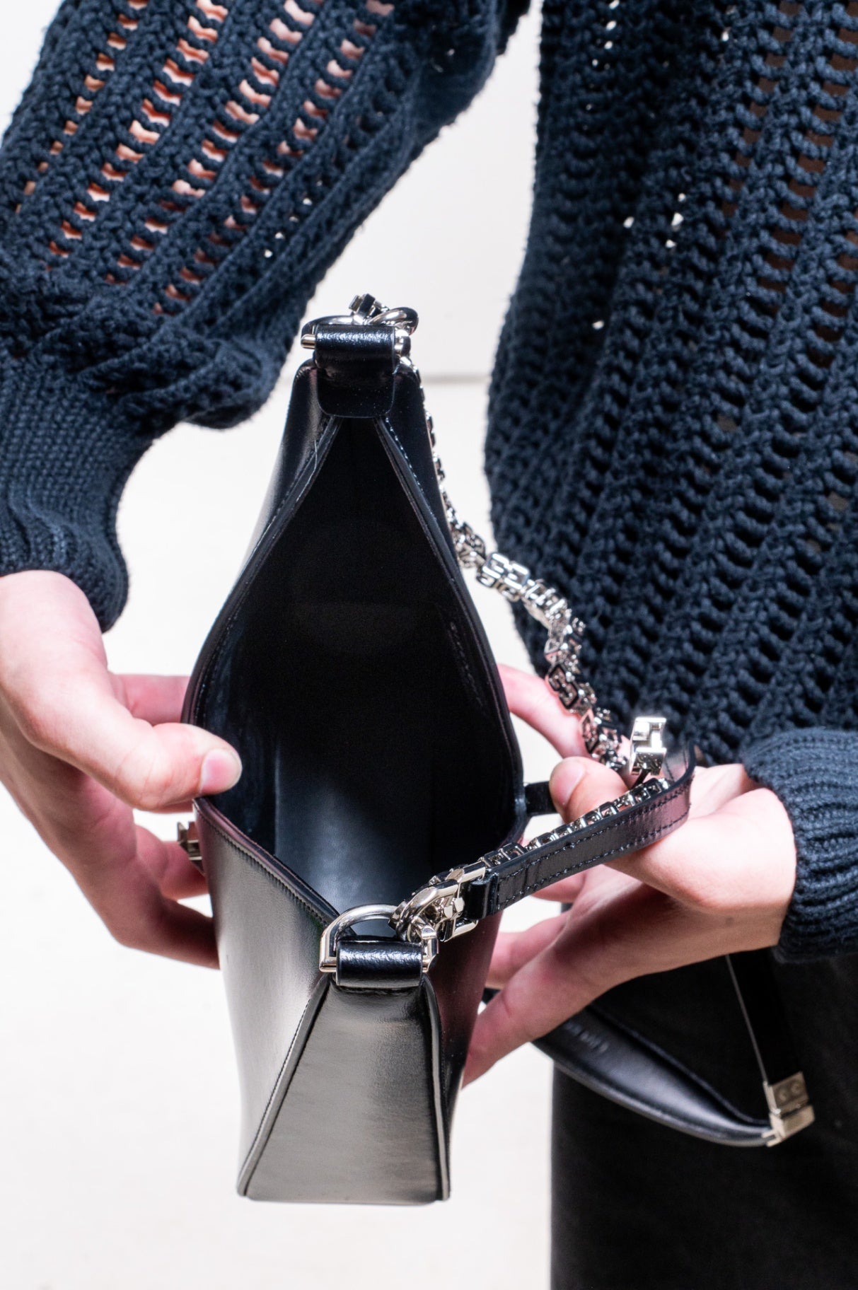 Black Small Cut Out Leather Shoulder Bag With Chain