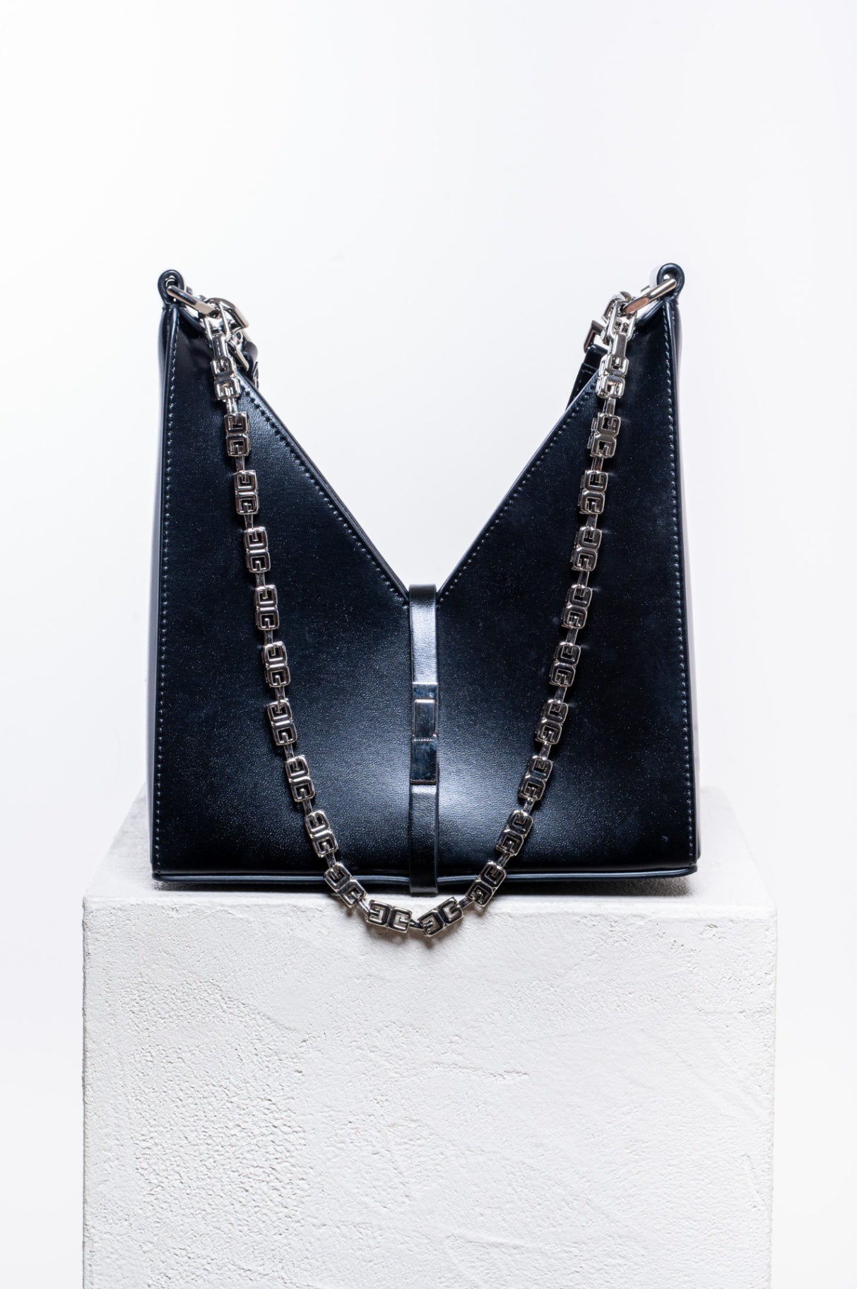 Black Small Cut Out Leather Shoulder Bag With Chain