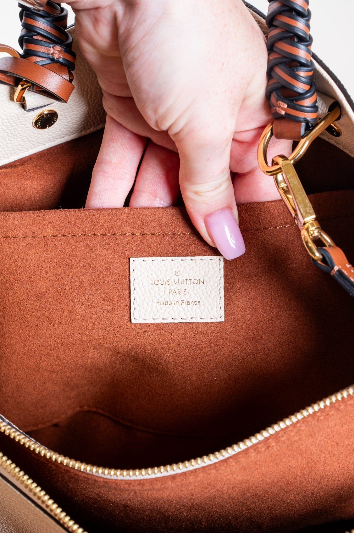 Creme Monogram Montaigne MM Top Handle Bag