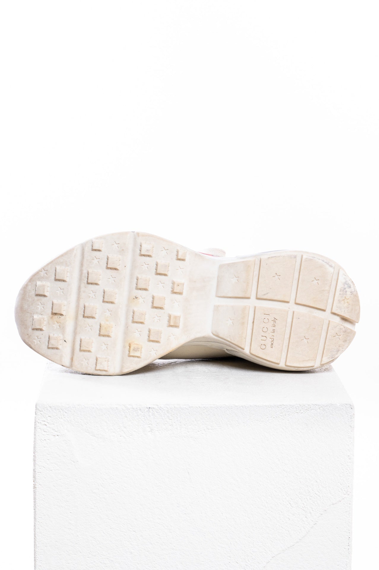 Rhyton Maxi Mouth Leather Sneakers