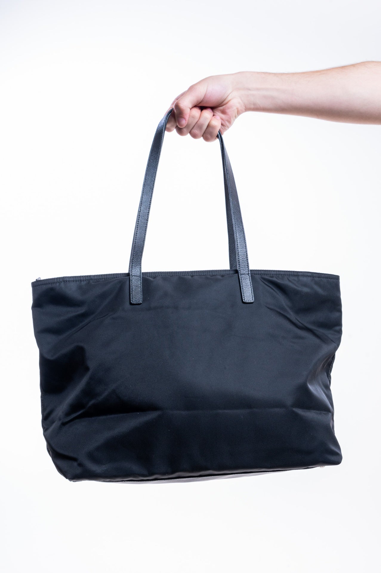 Black Tessuto Robot Tote