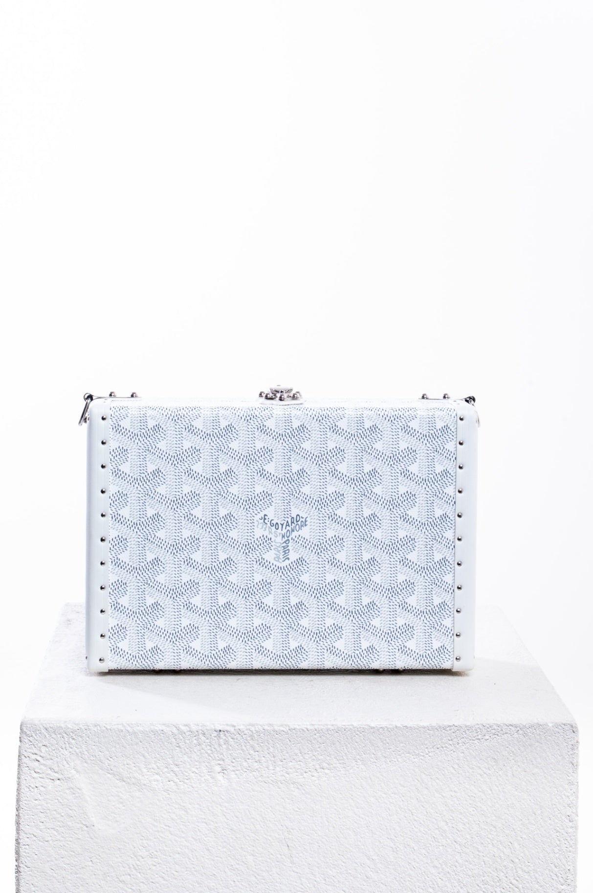 White Goyardine Bezons Trunk Bag