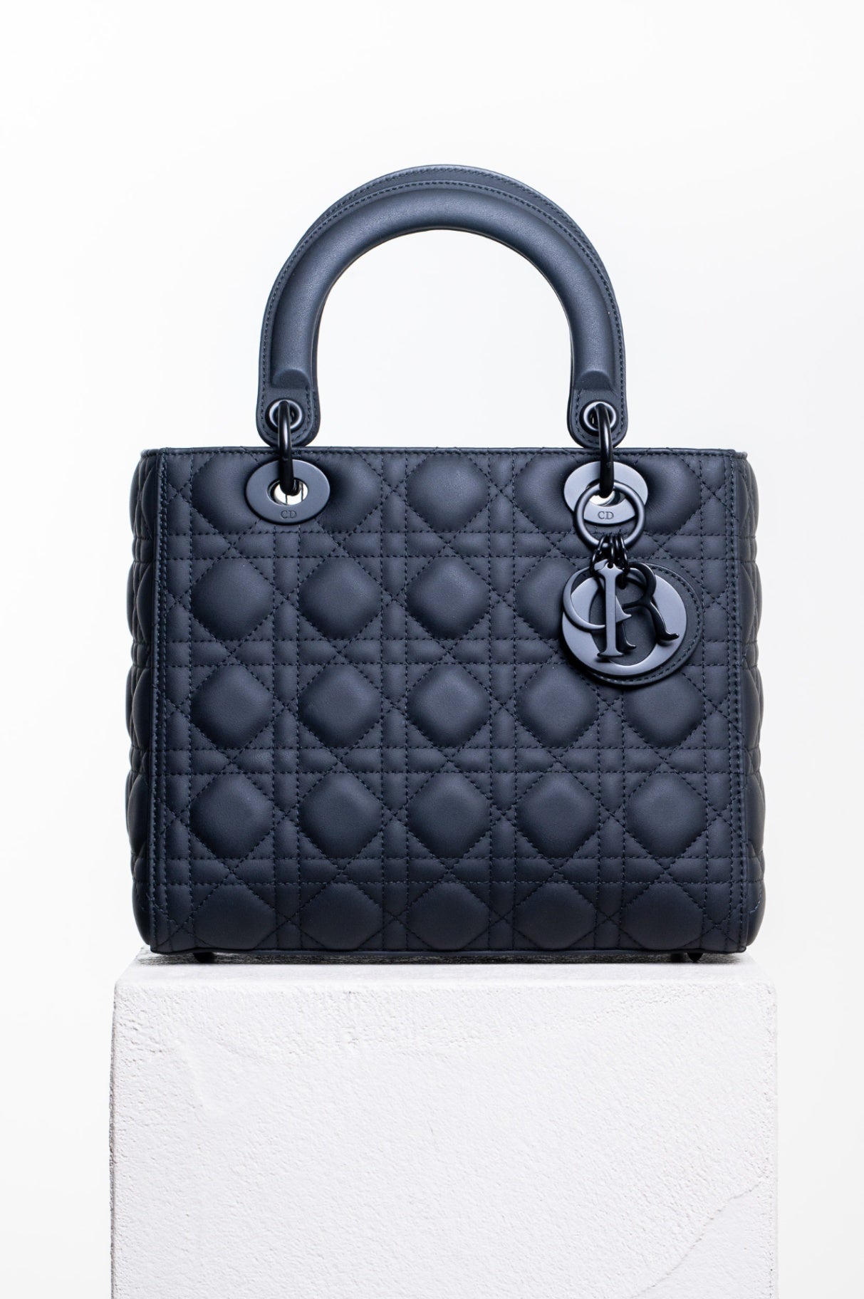 Black Medium Lady Dior