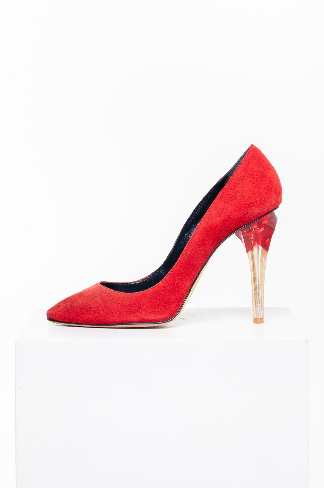 Red Suede Pump w/ Diamond Shaped Heel